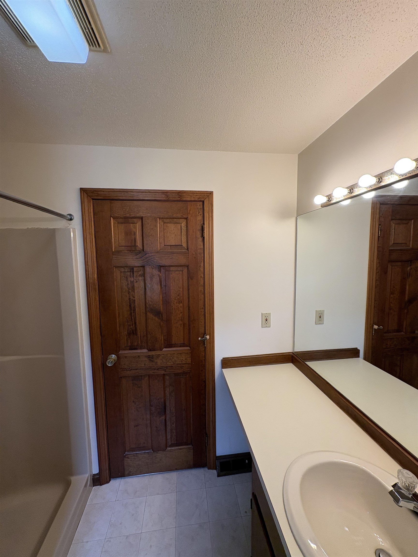 15 Topaz Drive Property Photo 26