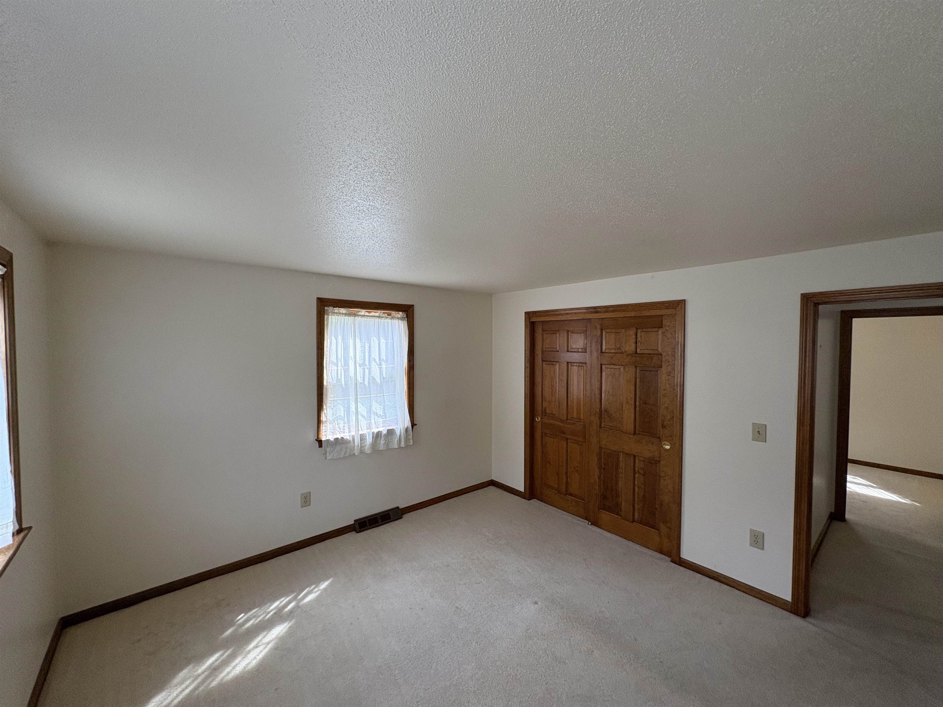 15 Topaz Drive Property Photo 28