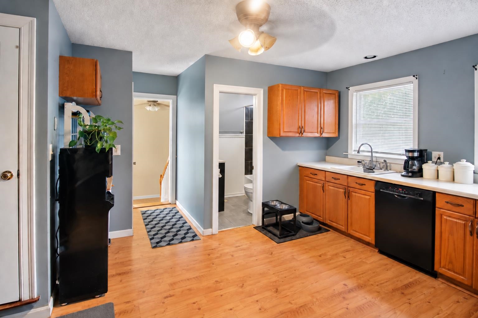 5 Merrimack Street Property Photo 6