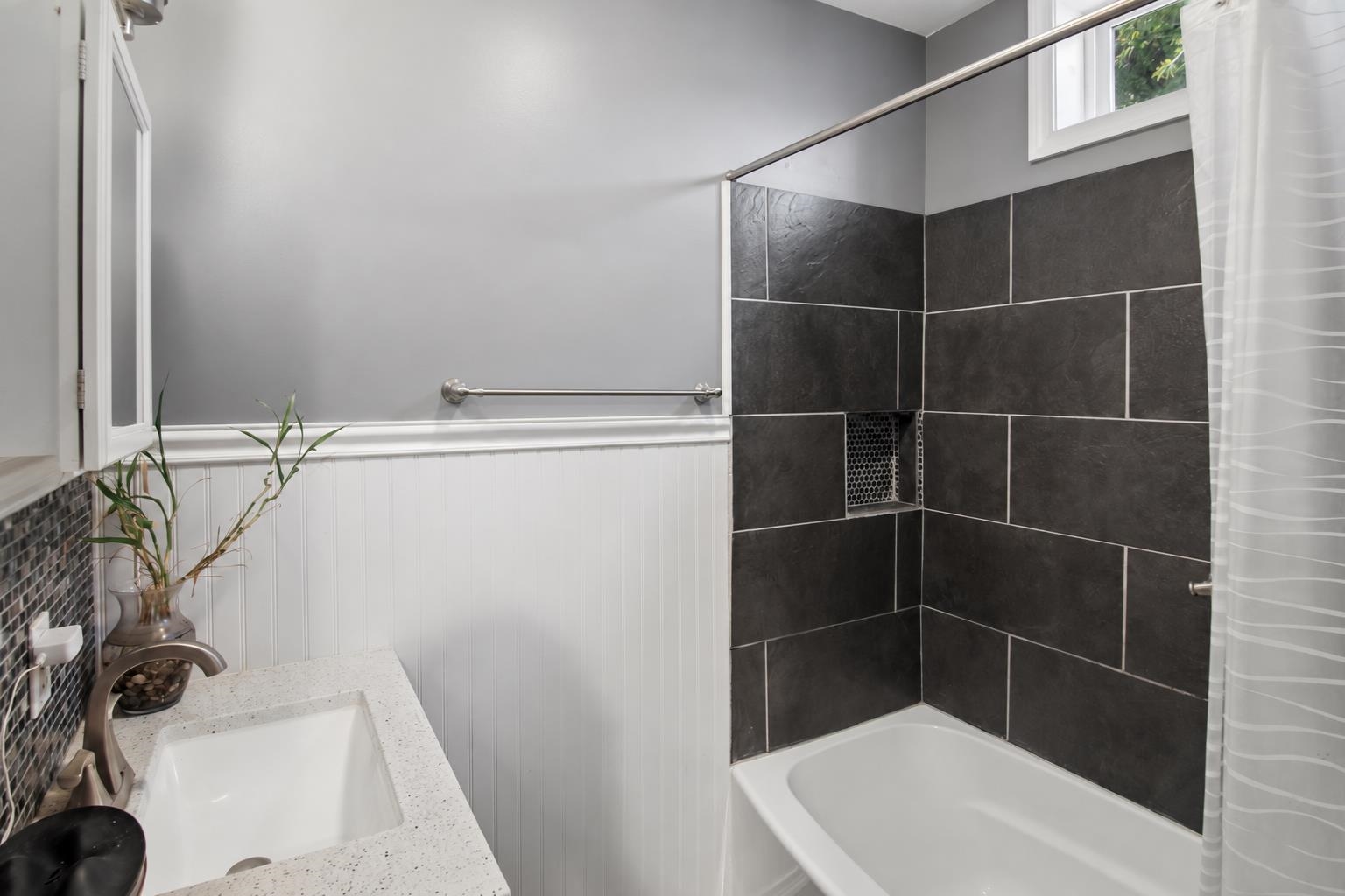 5 Merrimack Street Property Photo 7