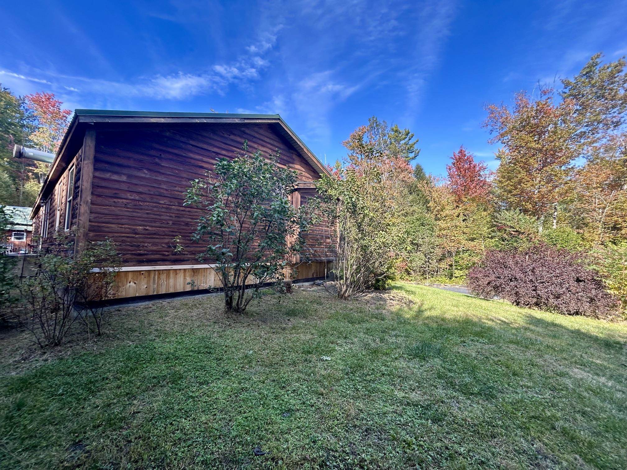 1715 Dearing Road Property Photo 4