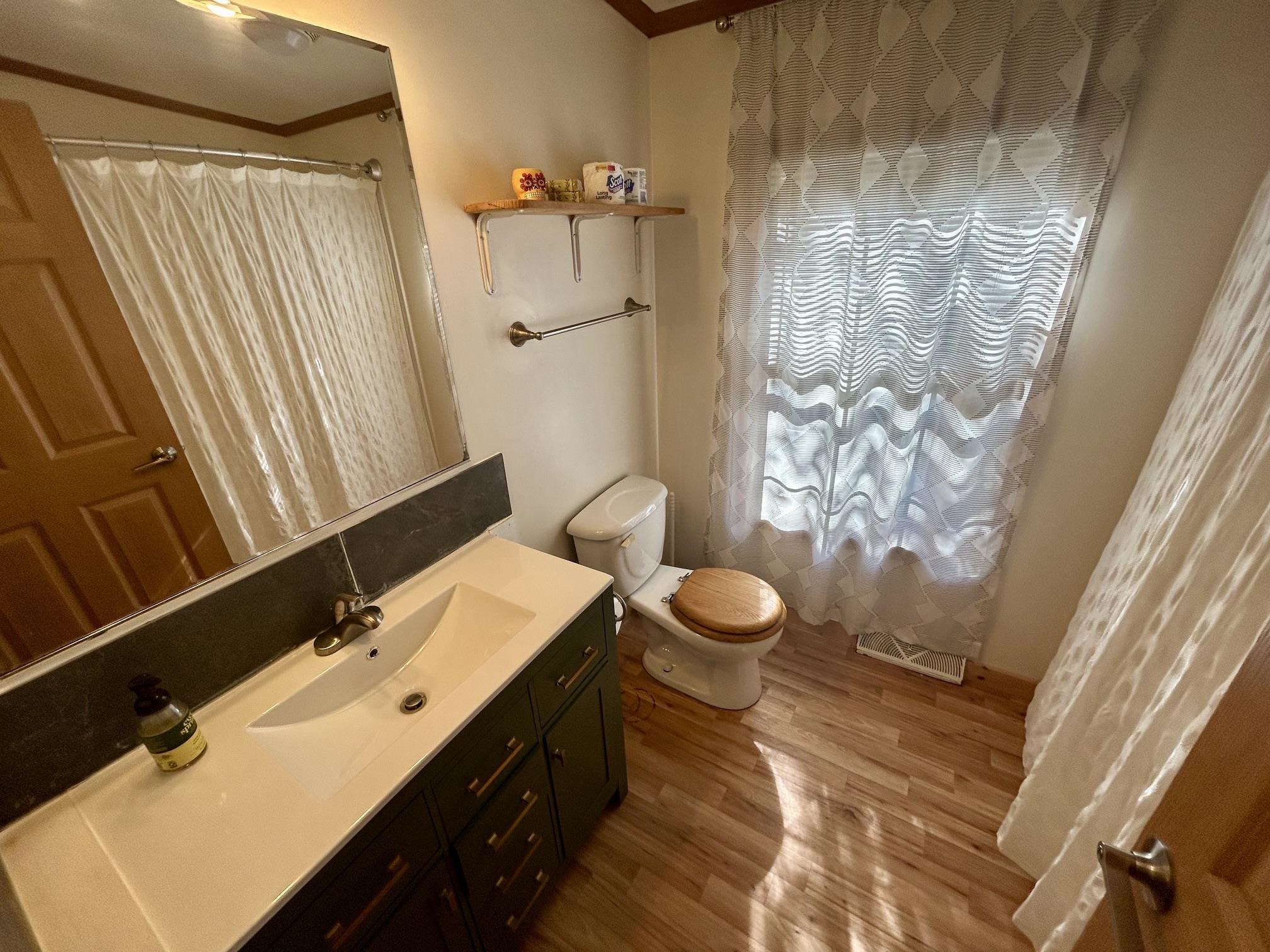 1715 Dearing Road Property Photo 18