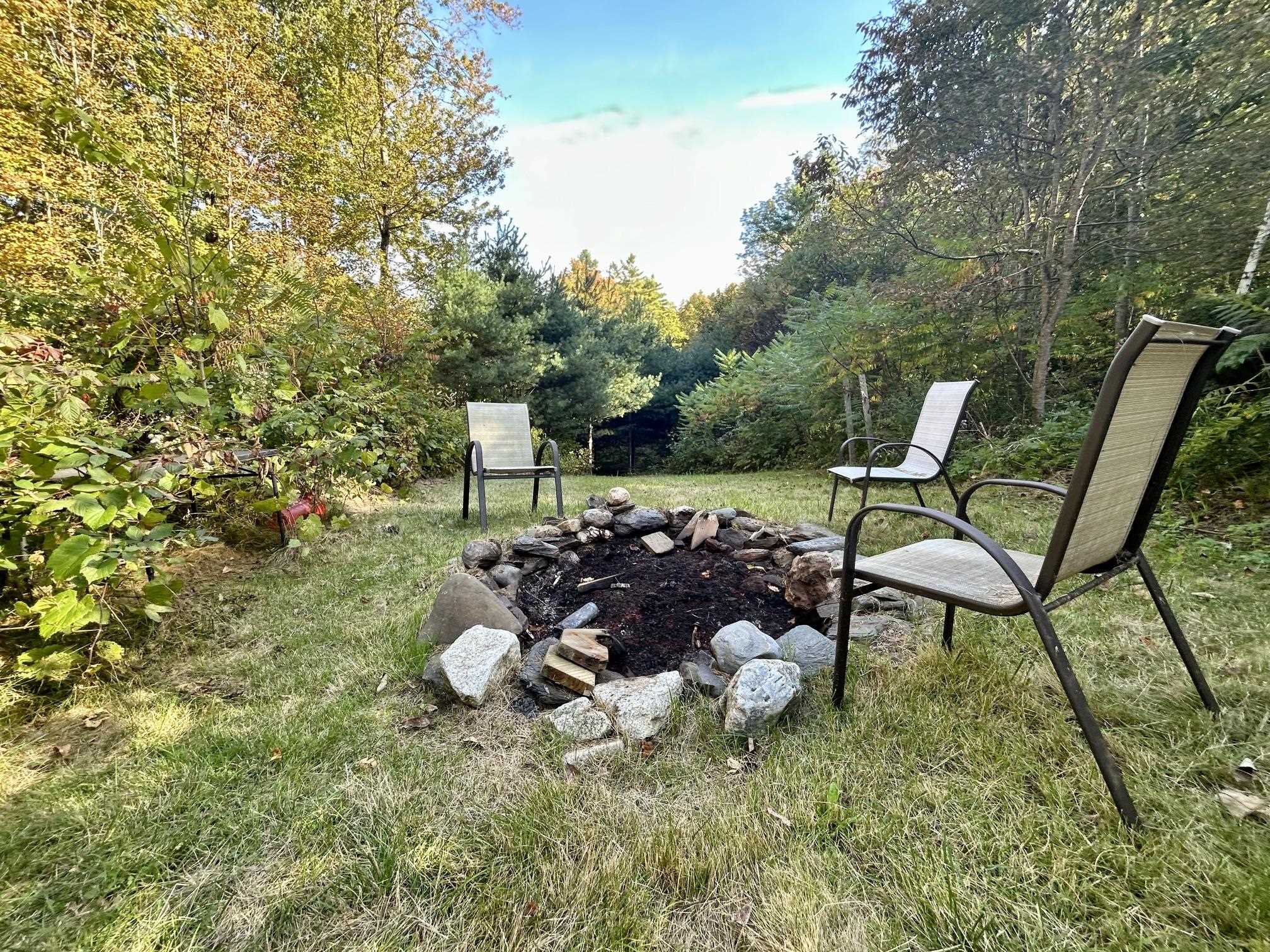 1715 Dearing Road Property Photo 25