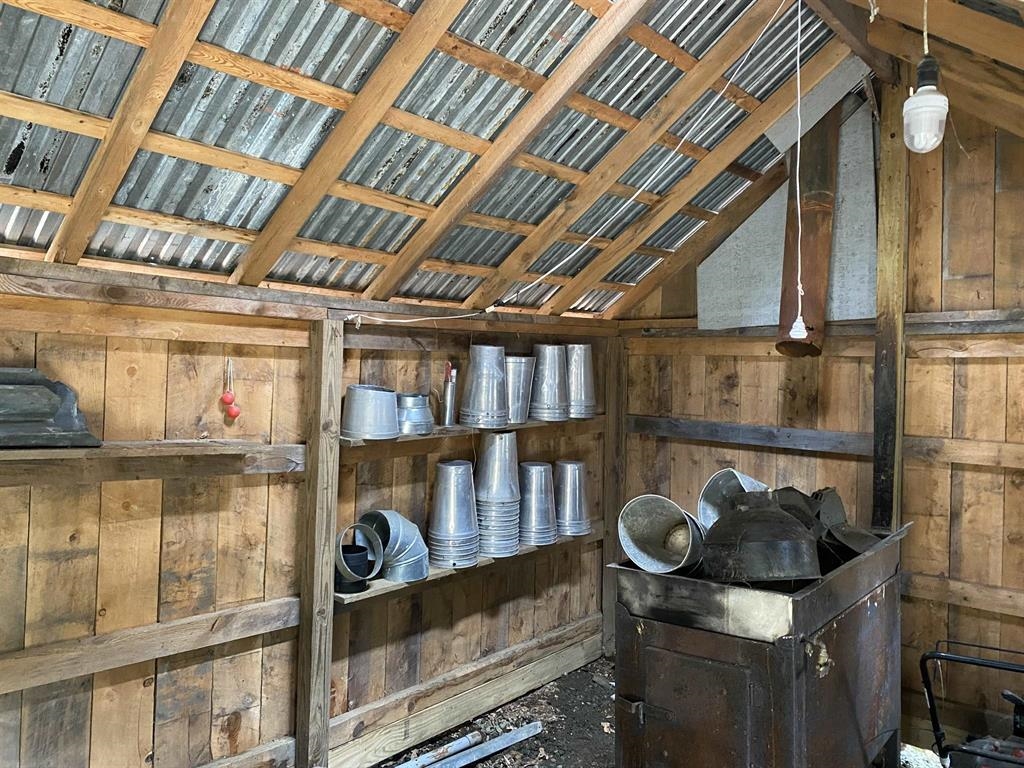 1715 Dearing Road Property Photo 33