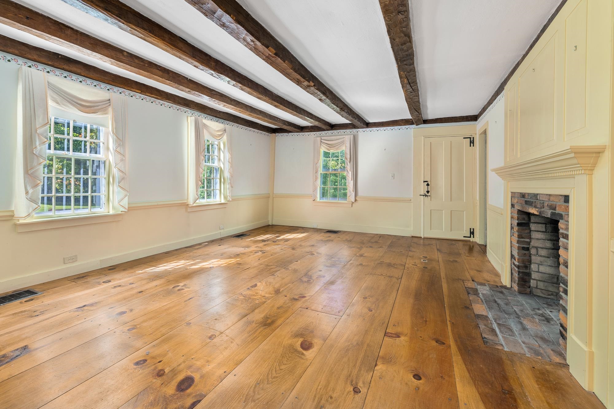1419 Cloudland Road Property Photo 13