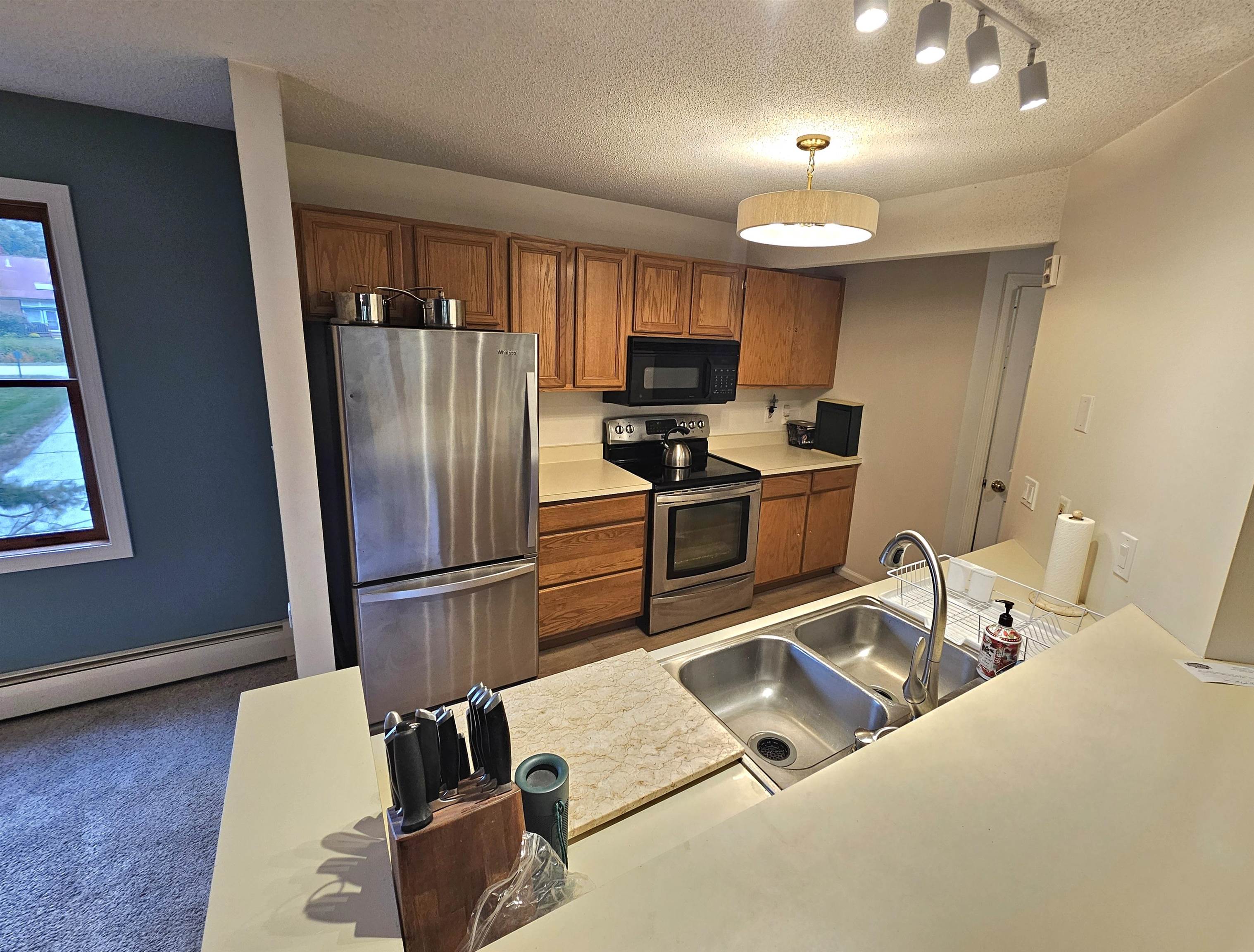 85 Riverfront Drive Property Photo 11