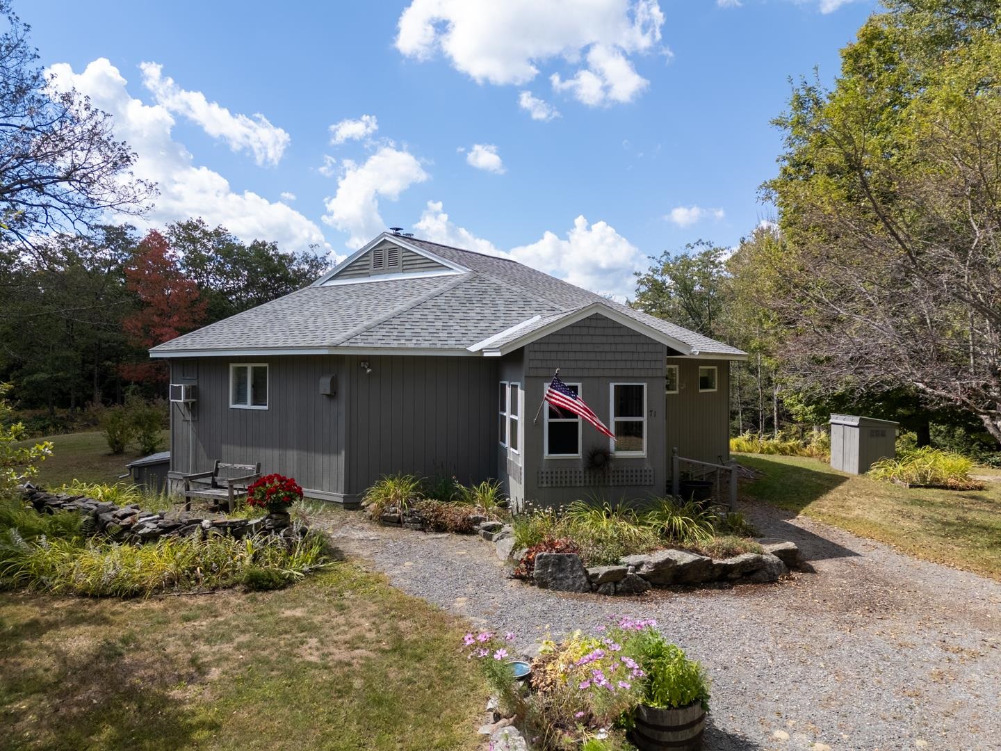 71 Stone Pond Road Property Photo 1