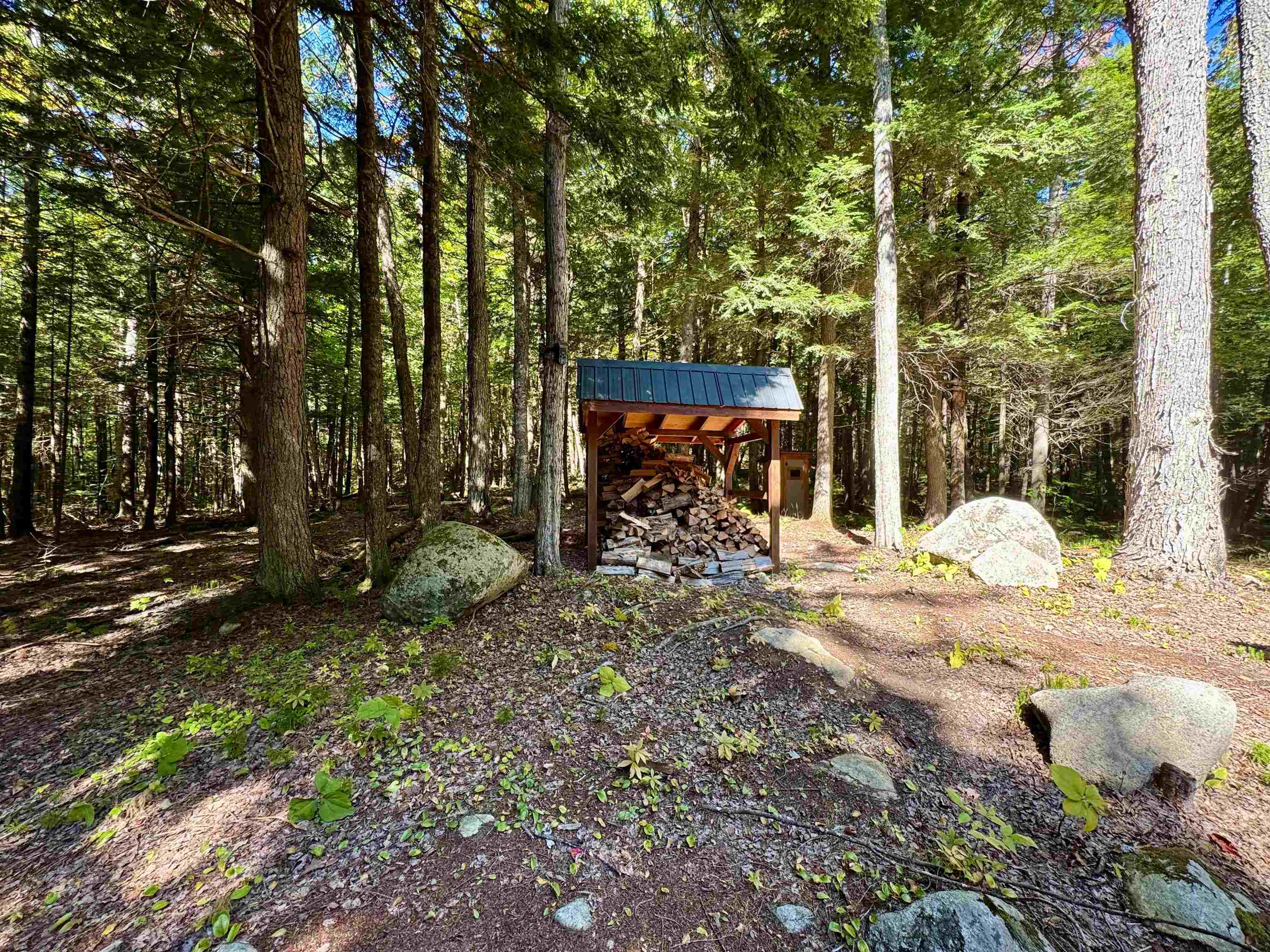 675 Johns Way Property Photo 4