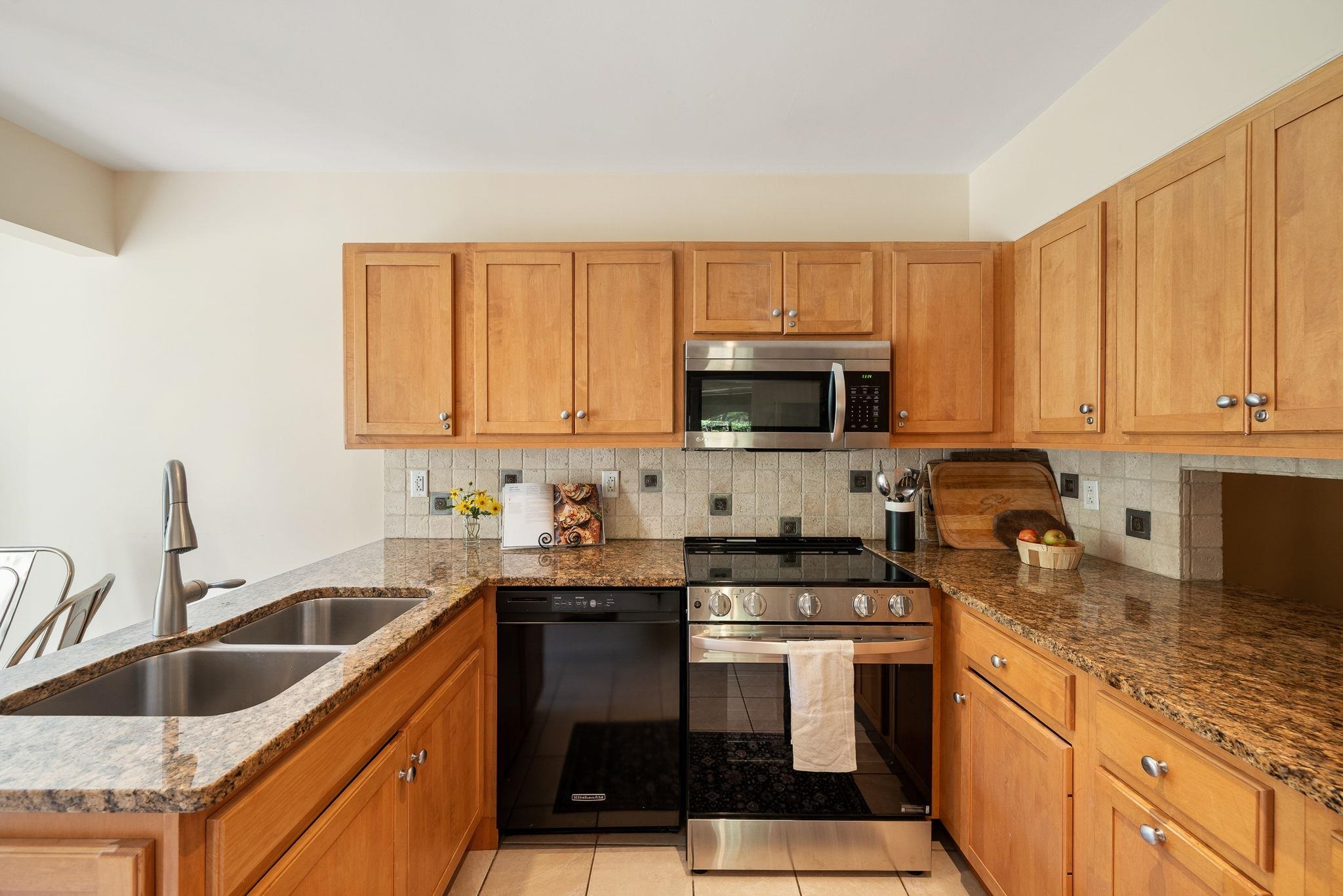 327 Topnotch Drive Property Photo 13