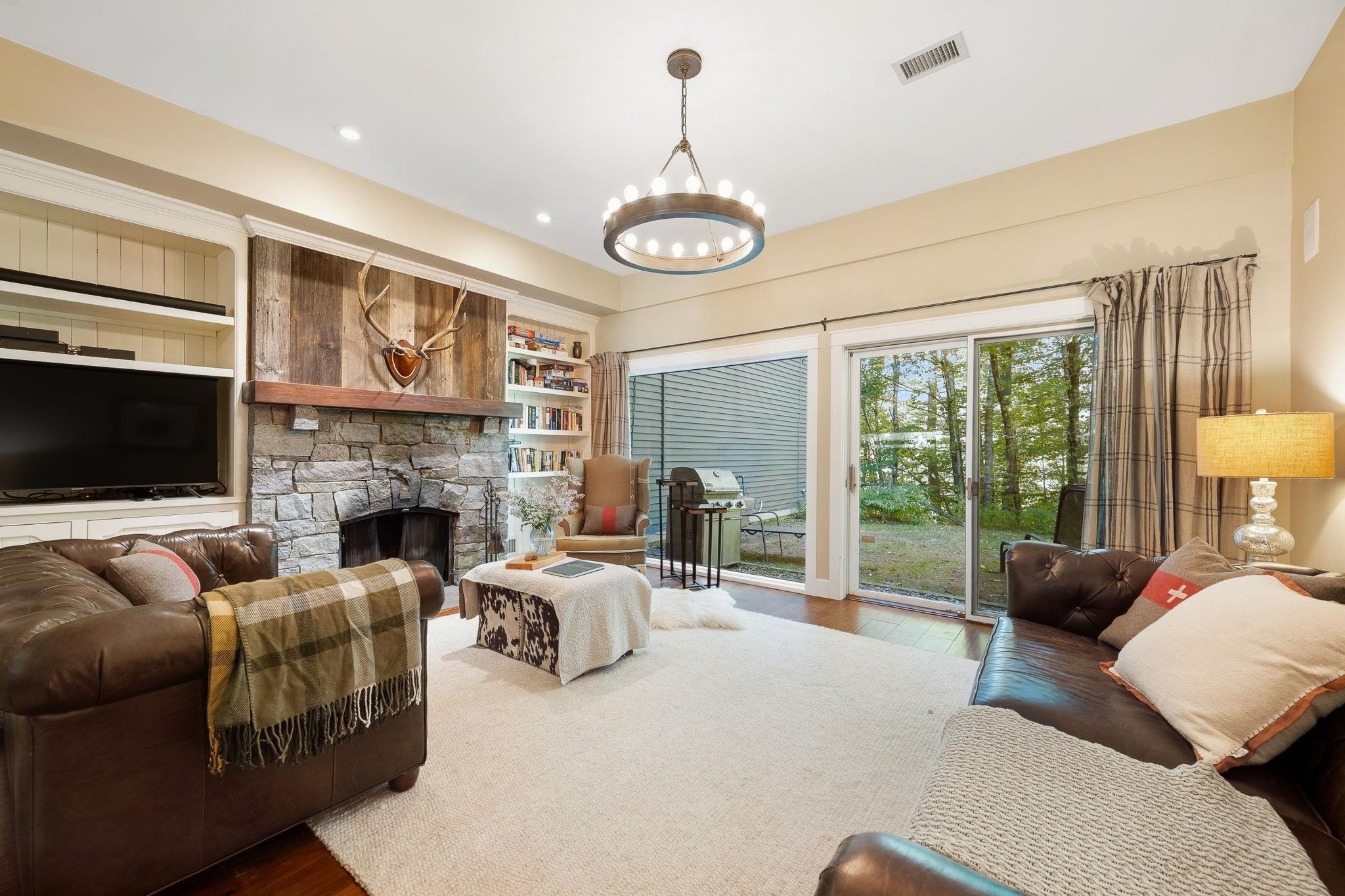 327 Topnotch Drive Property Photo 23