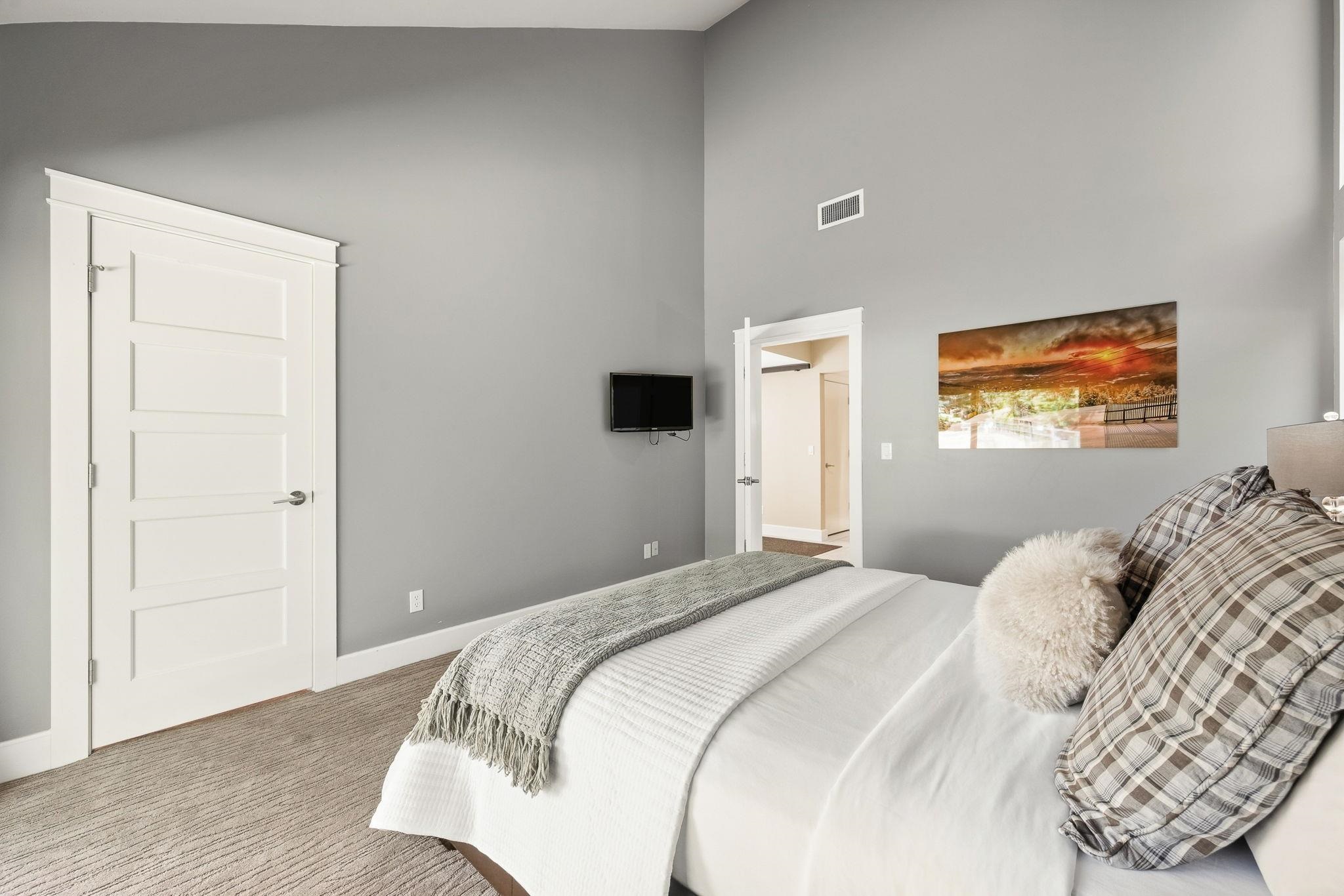 327 Topnotch Drive Property Photo 29