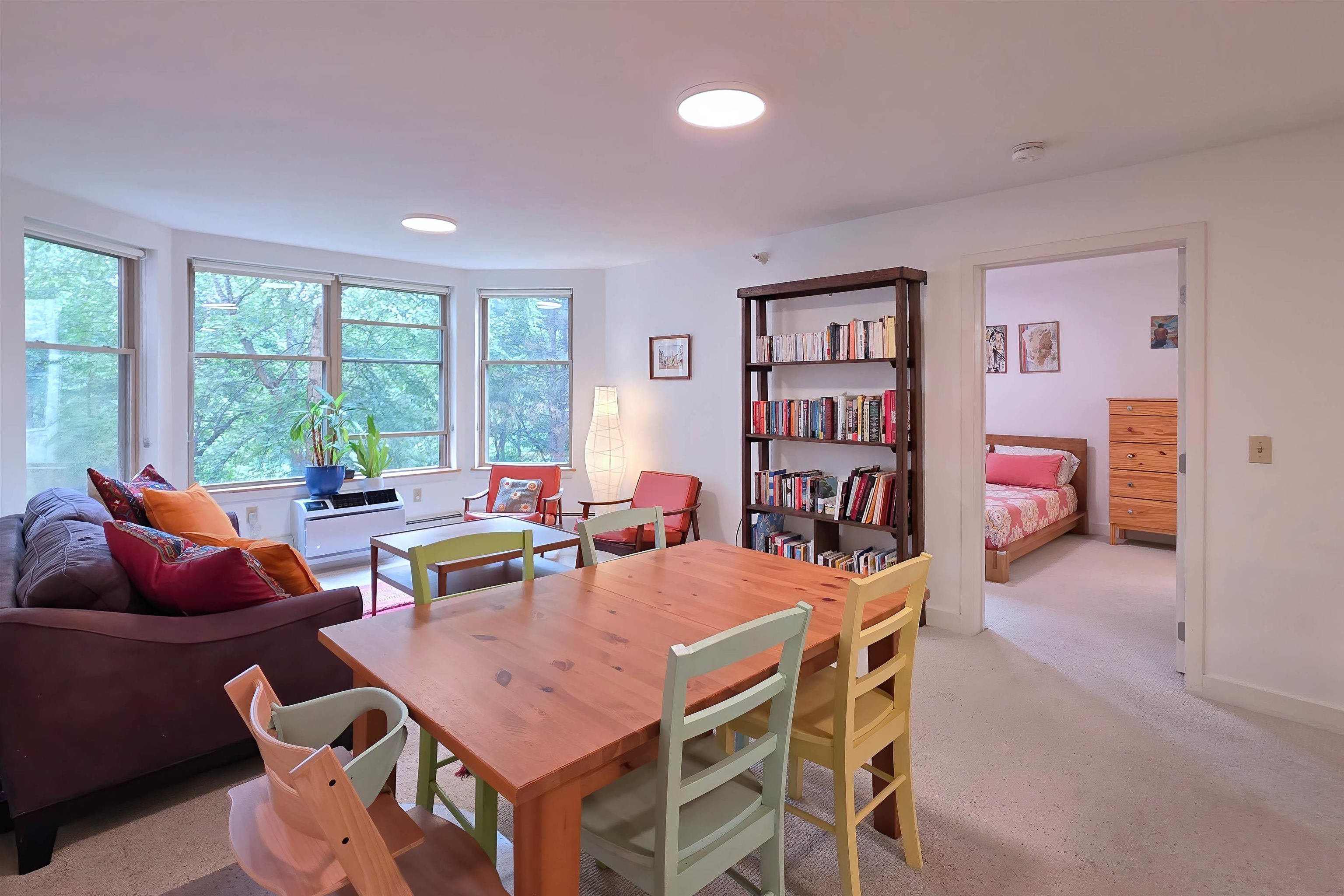 409 Farrell Street Property Photo 6