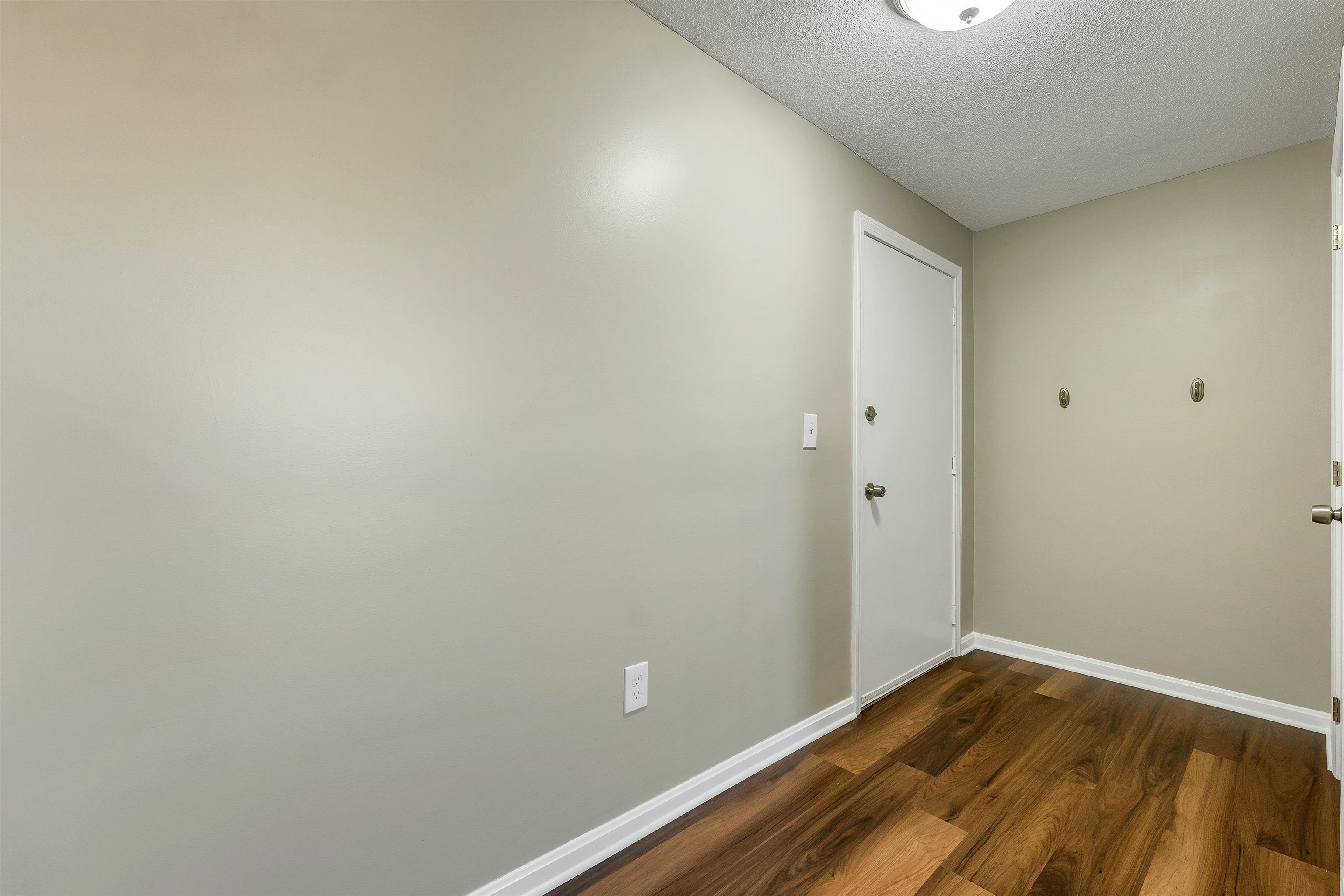 316 Elmwood Drive Property Photo 14