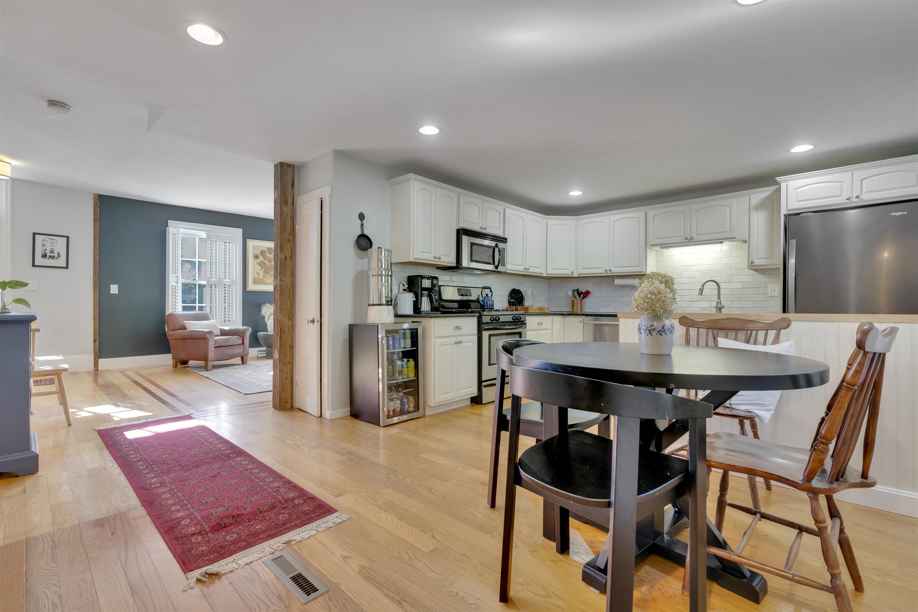 35 Woodbury Avenue Property Photo 9