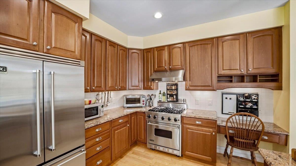 342 Brennan Woods Drive Property Photo 17
