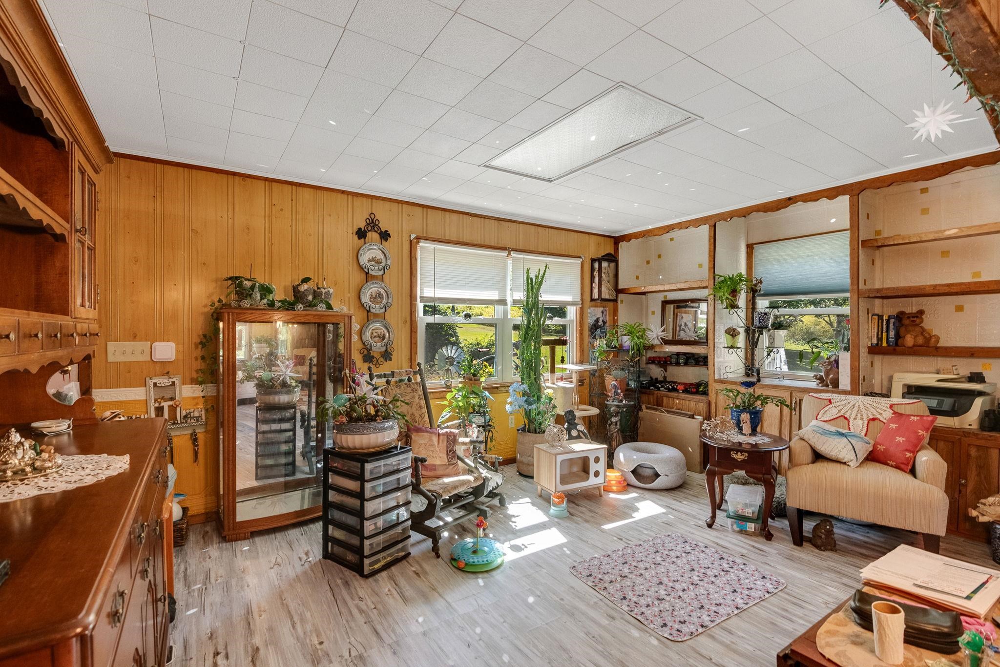 3081 Perry Hill Road Property Photo 15