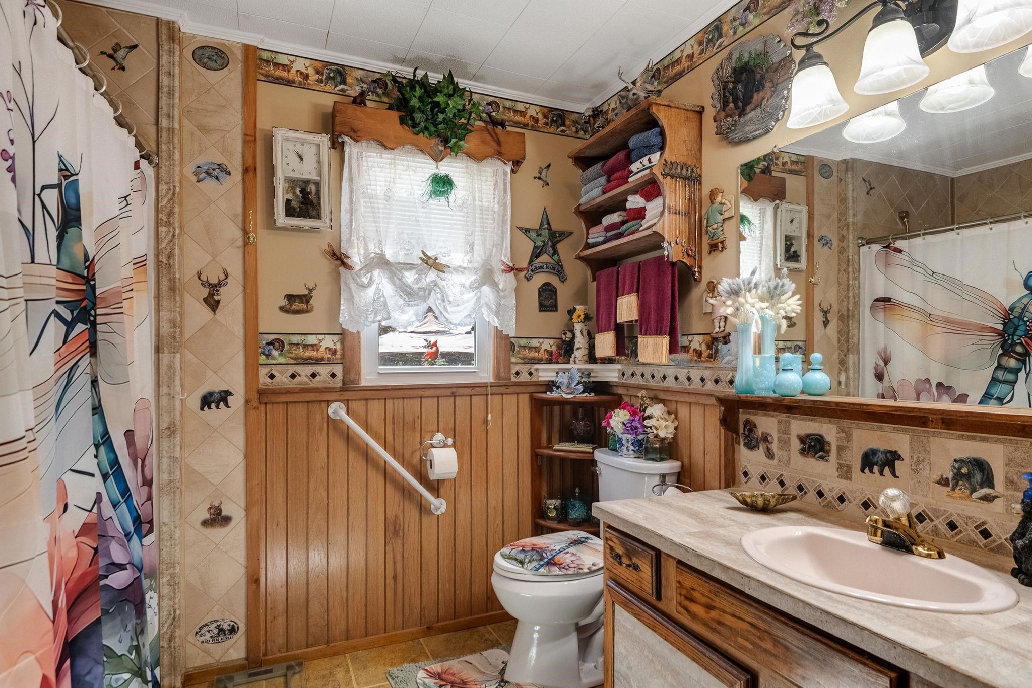 3081 Perry Hill Road Property Photo 16