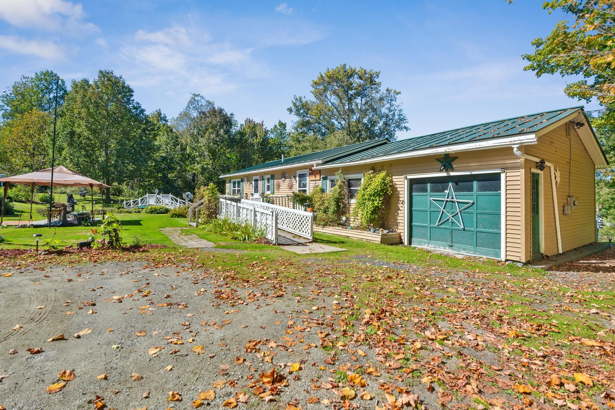 3081 Perry Hill Road Property Photo 39