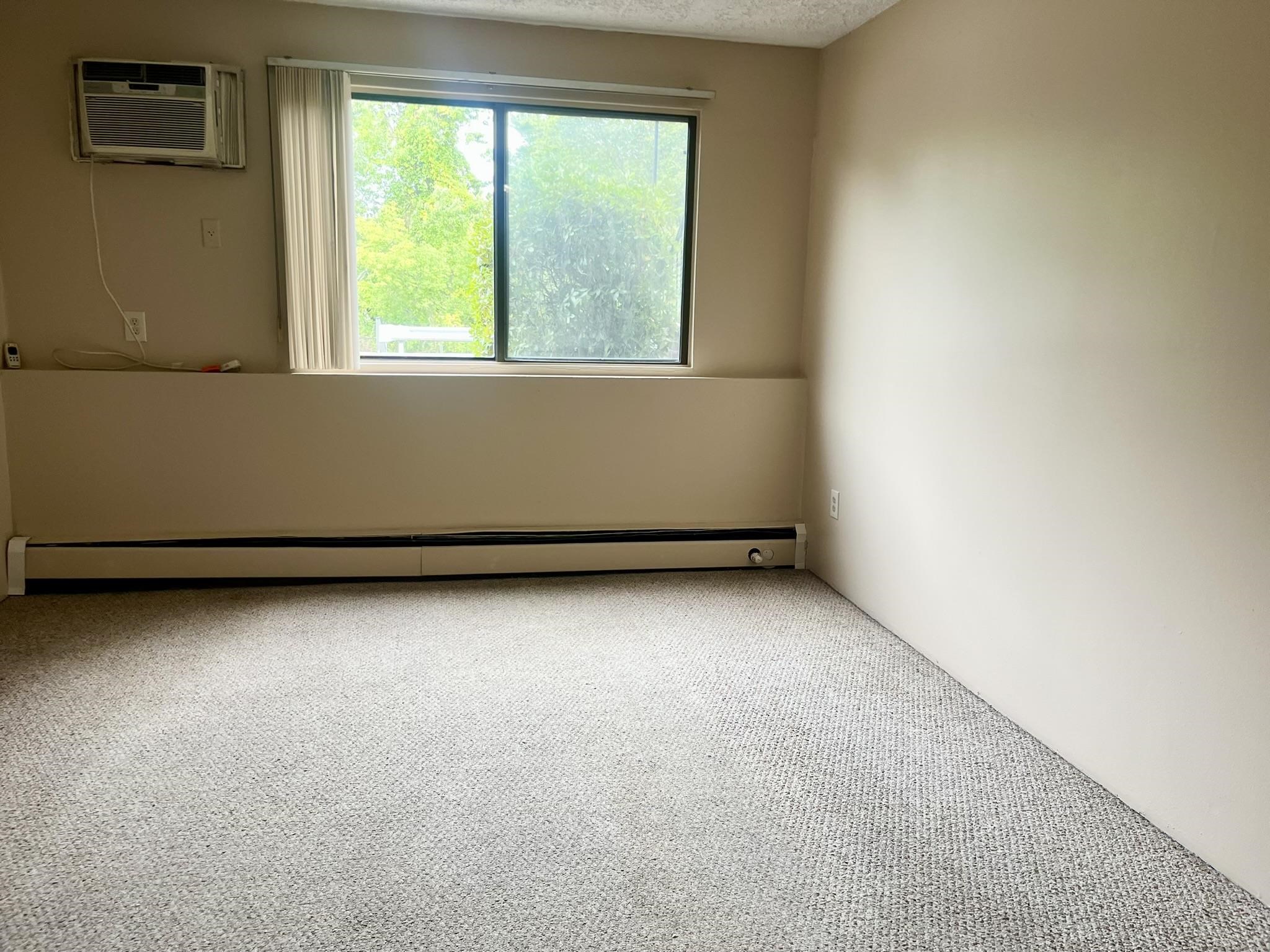 35 Log Street Property Photo 4