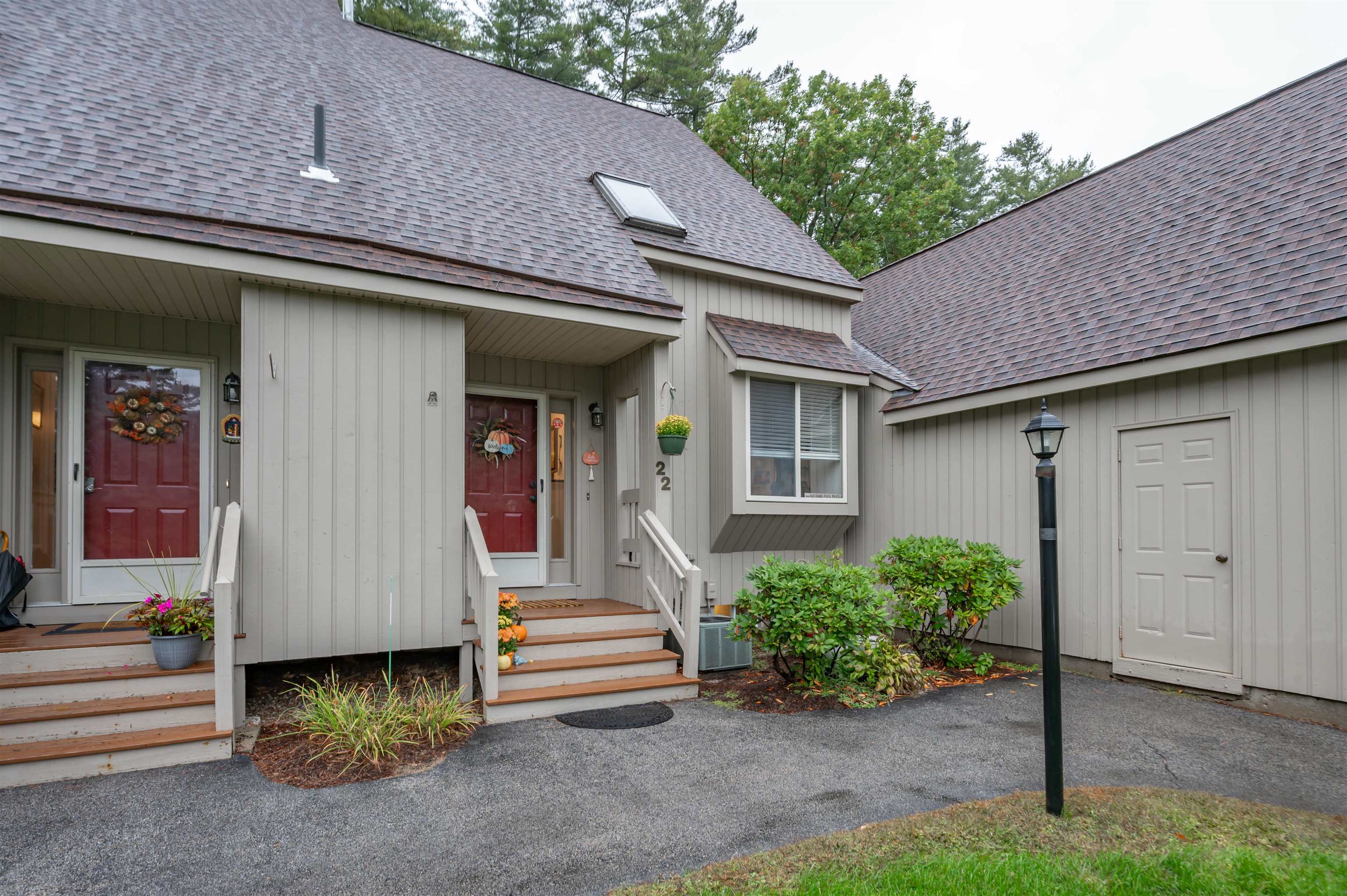 22 Suffolk Court Property Photo 2