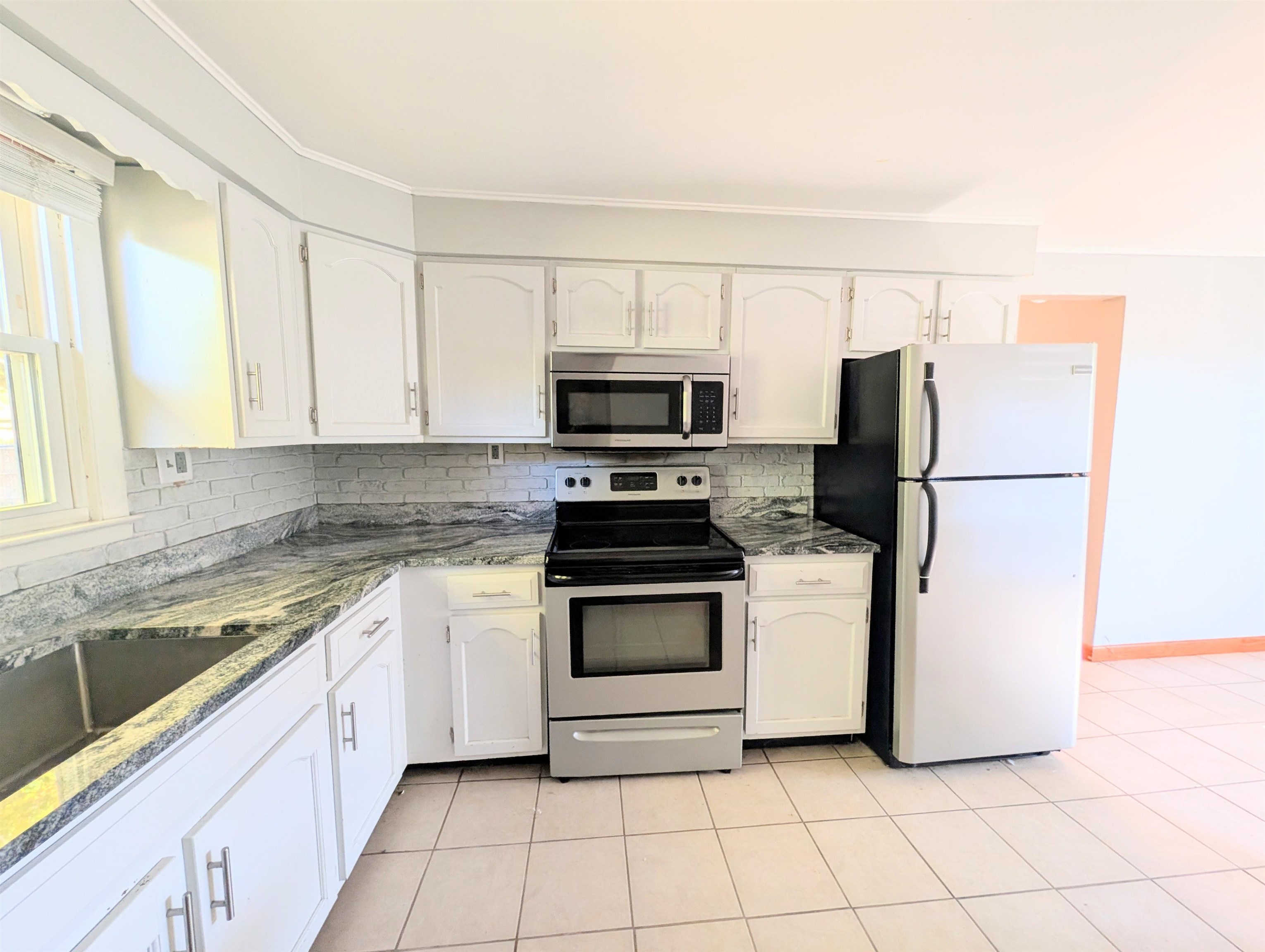 411 Concord Avenue Property Photo 18