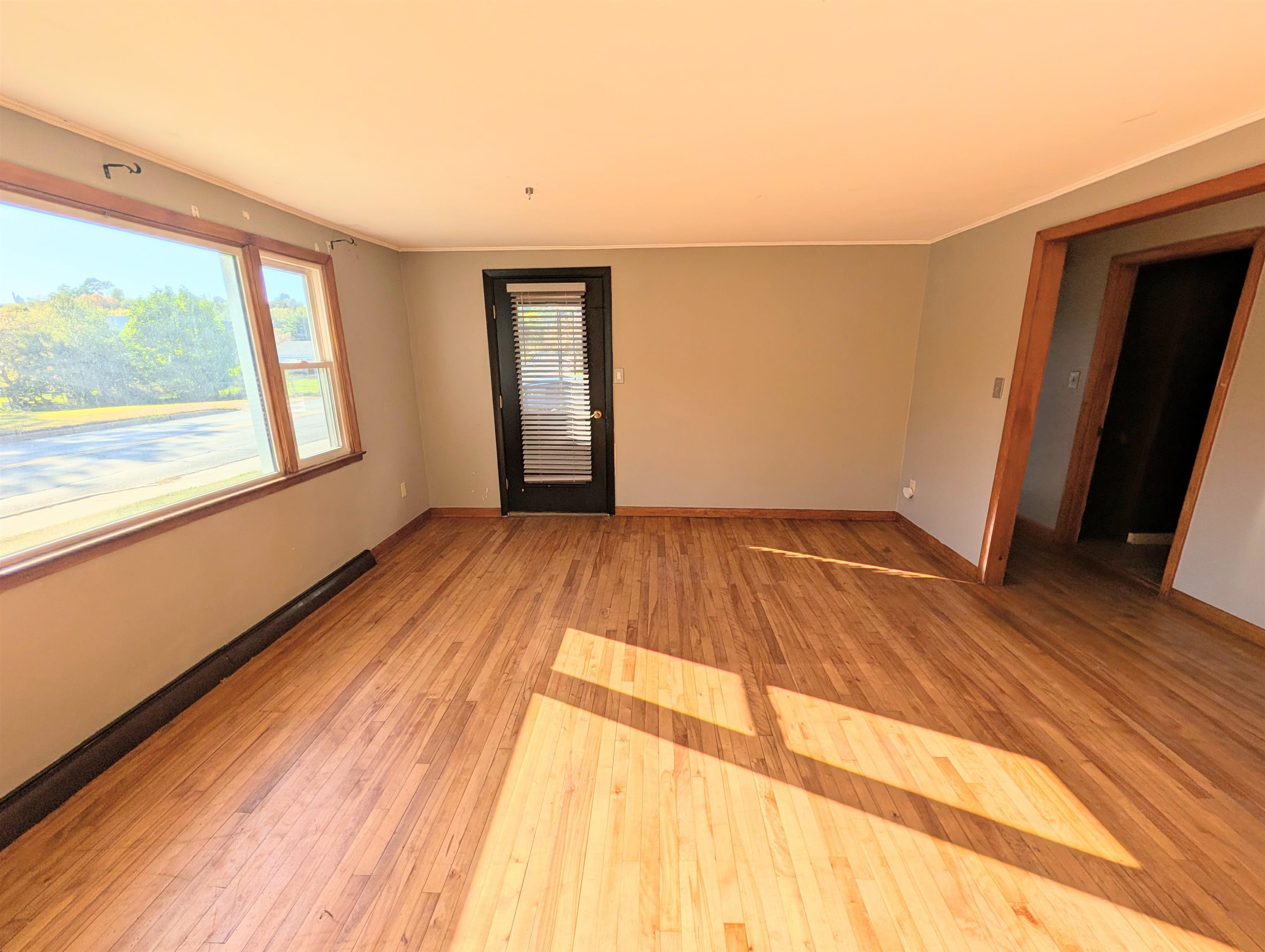 411 Concord Avenue Property Photo 21