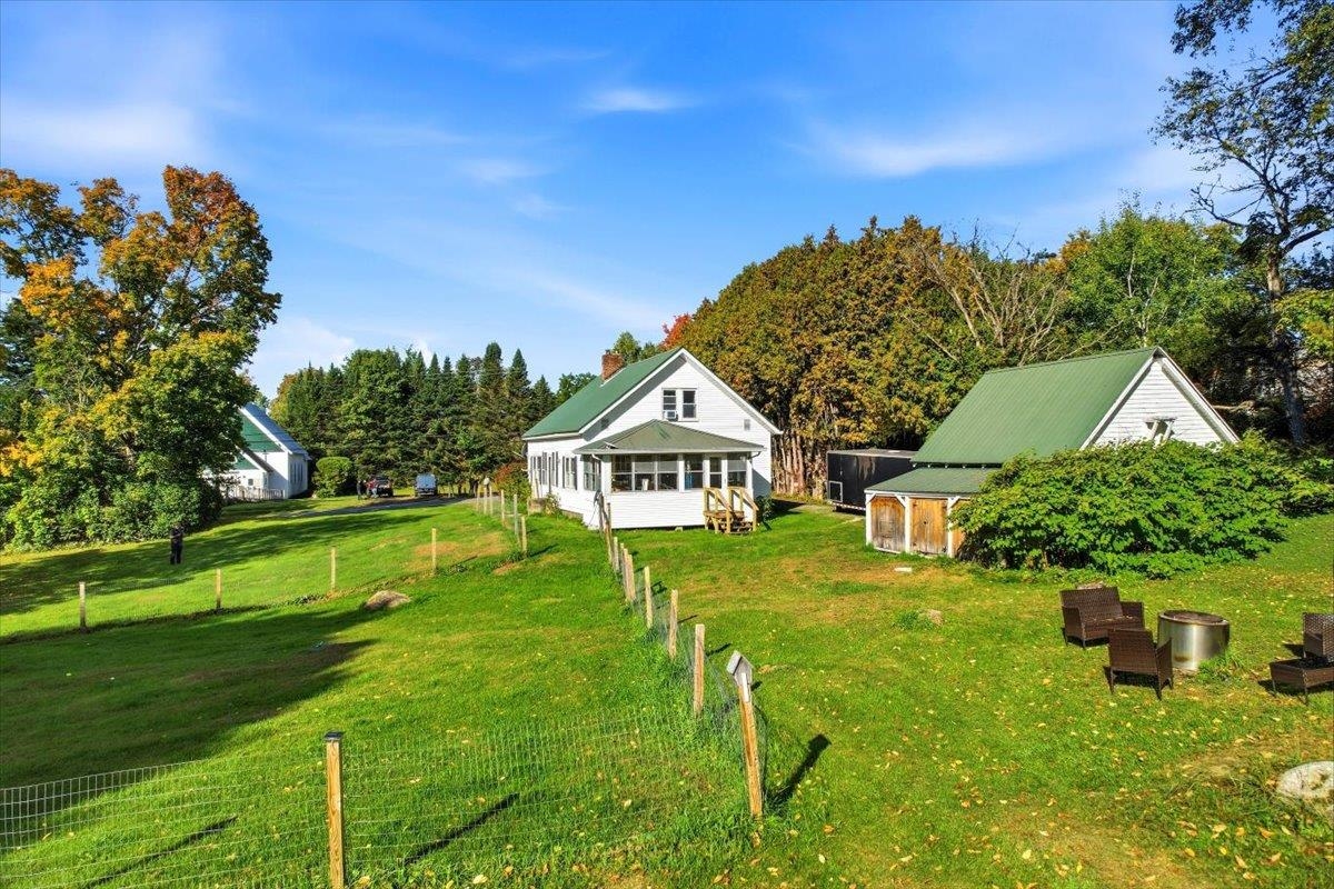 77 South Lunenburg Road Property Photo 4