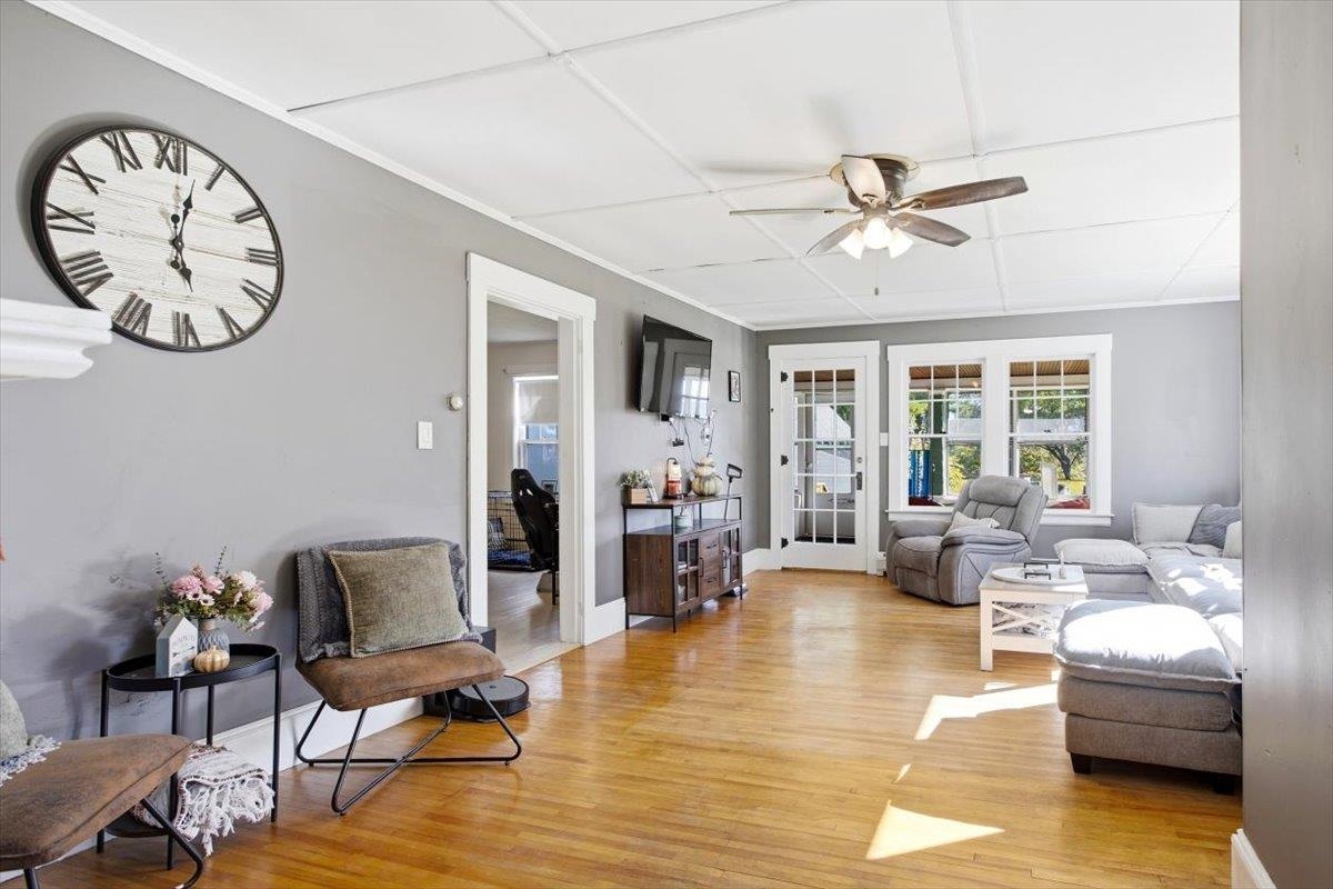 77 South Lunenburg Road Property Photo 17