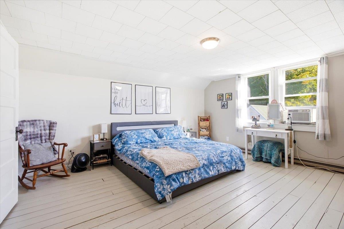77 South Lunenburg Road Property Photo 31