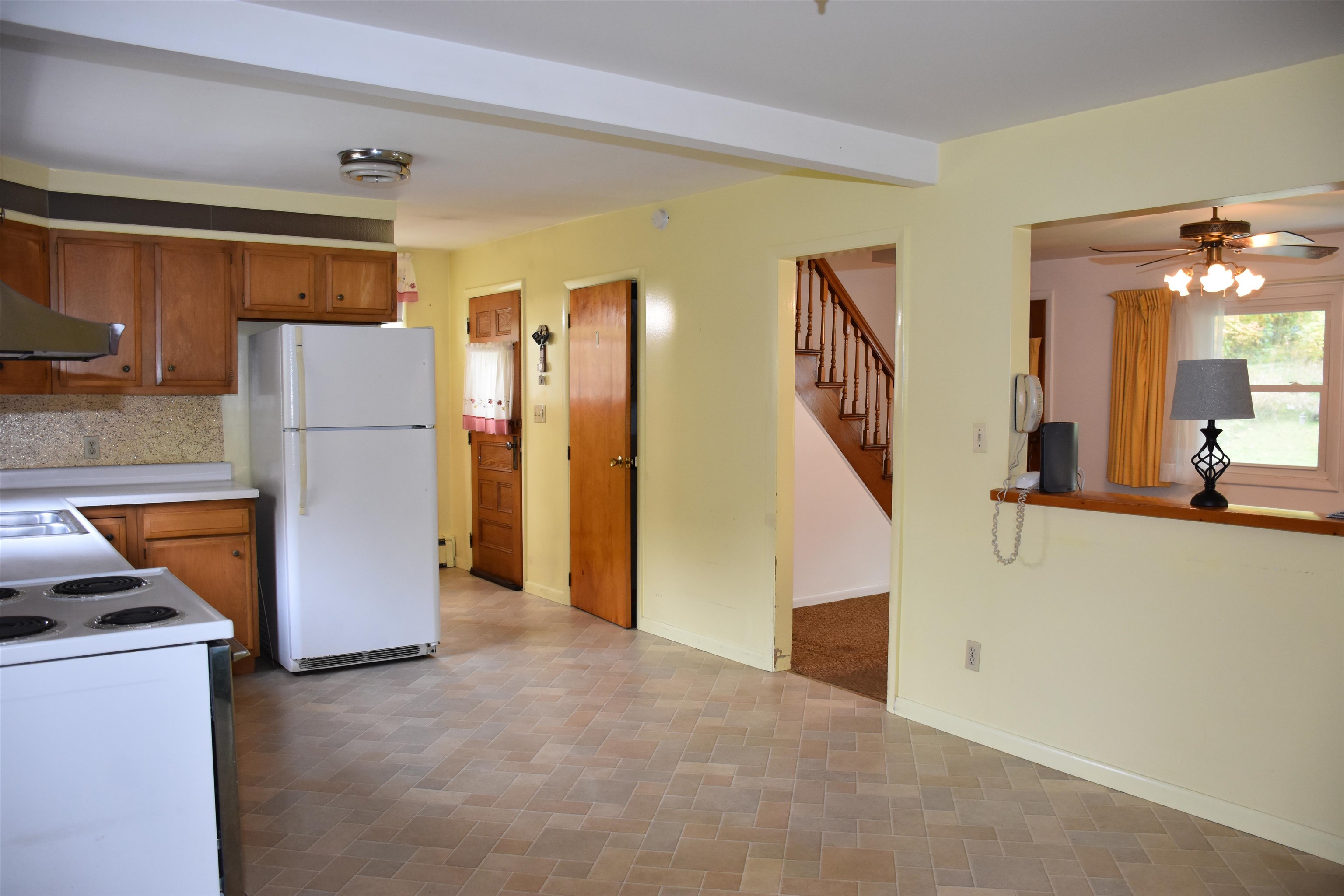 177 Websterville Road Property Photo 4