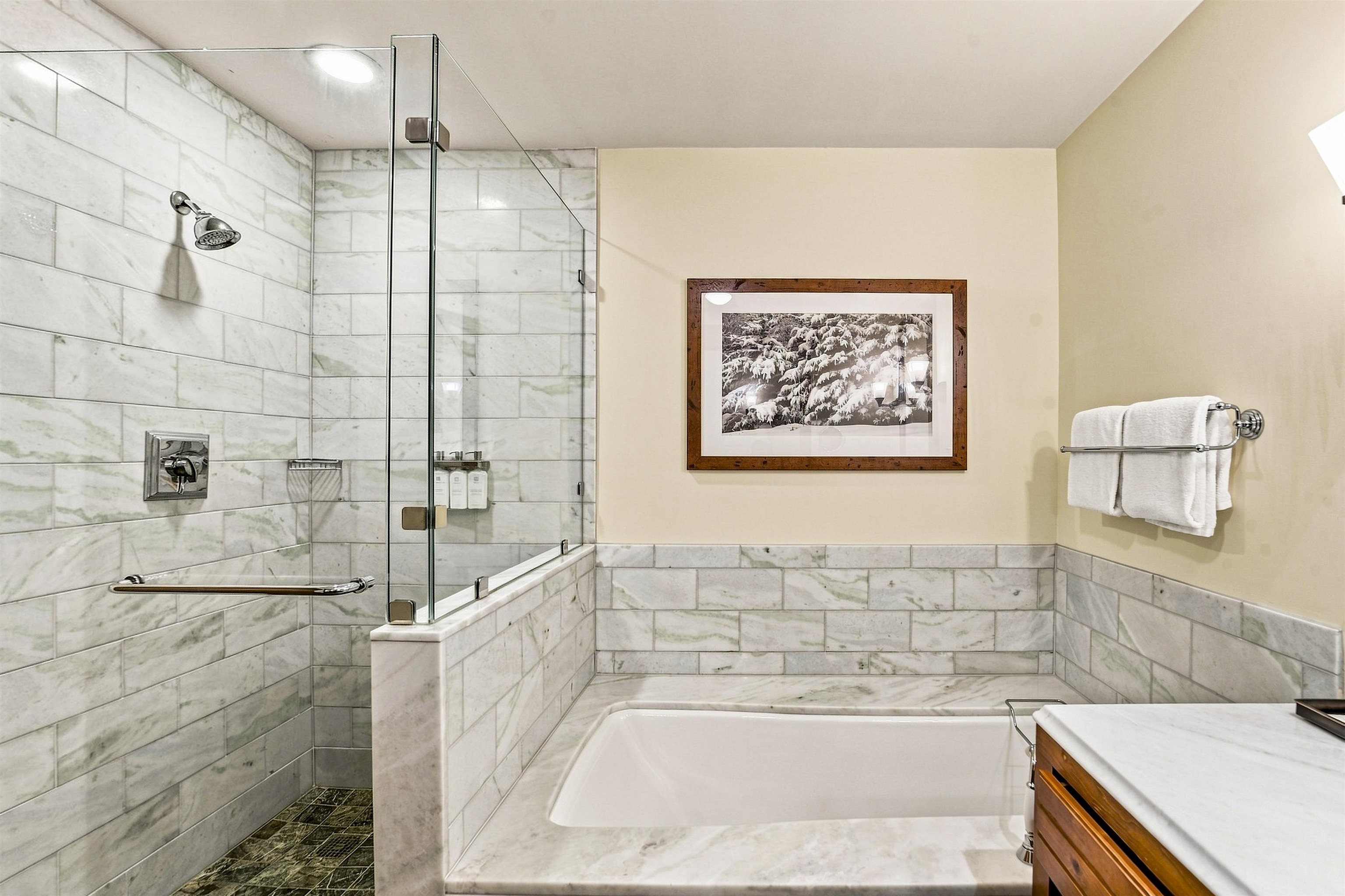 7412 Mountain Road Property Photo 5