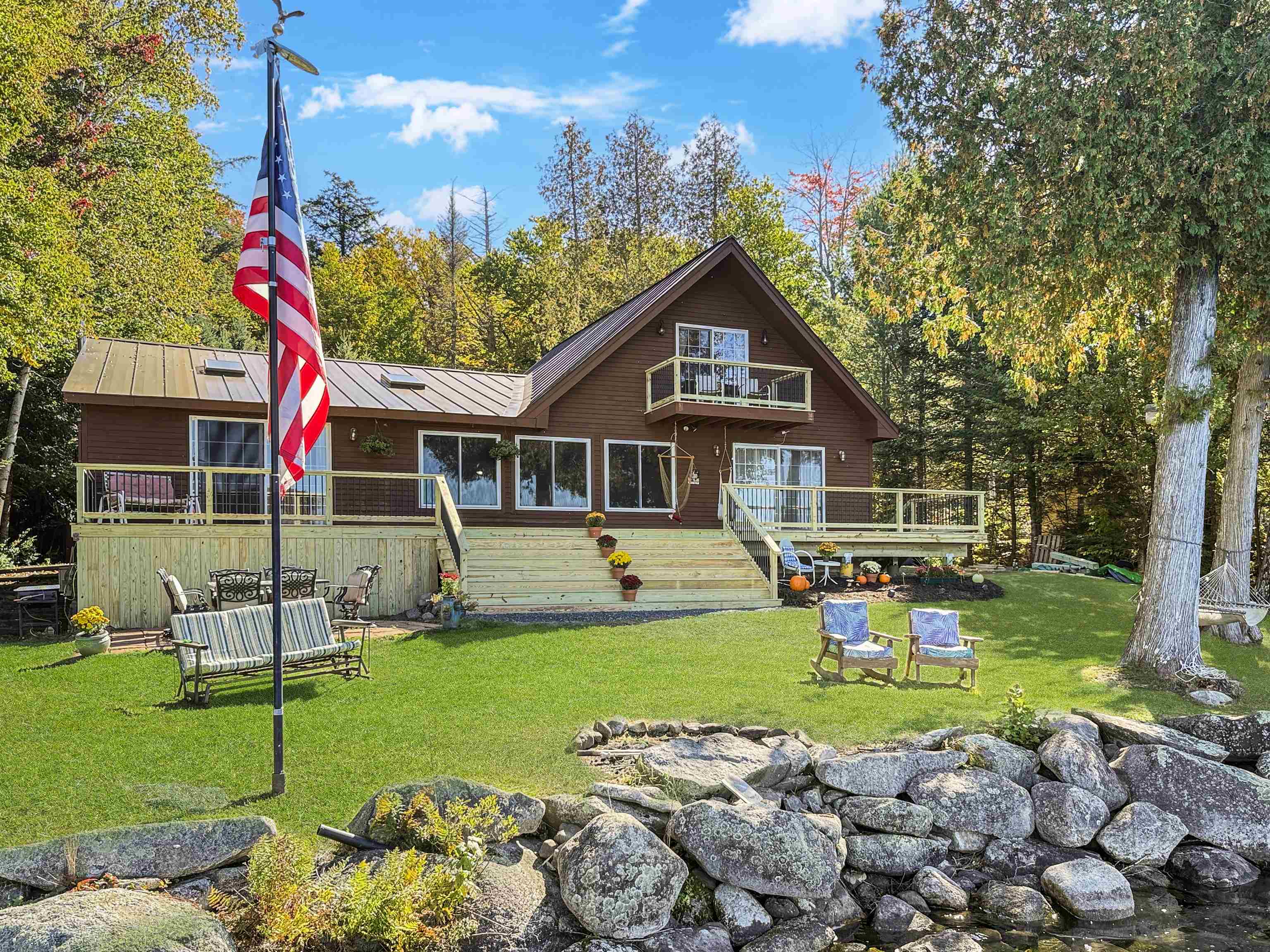 5520 Maidstone Lake Road Property Photo 1