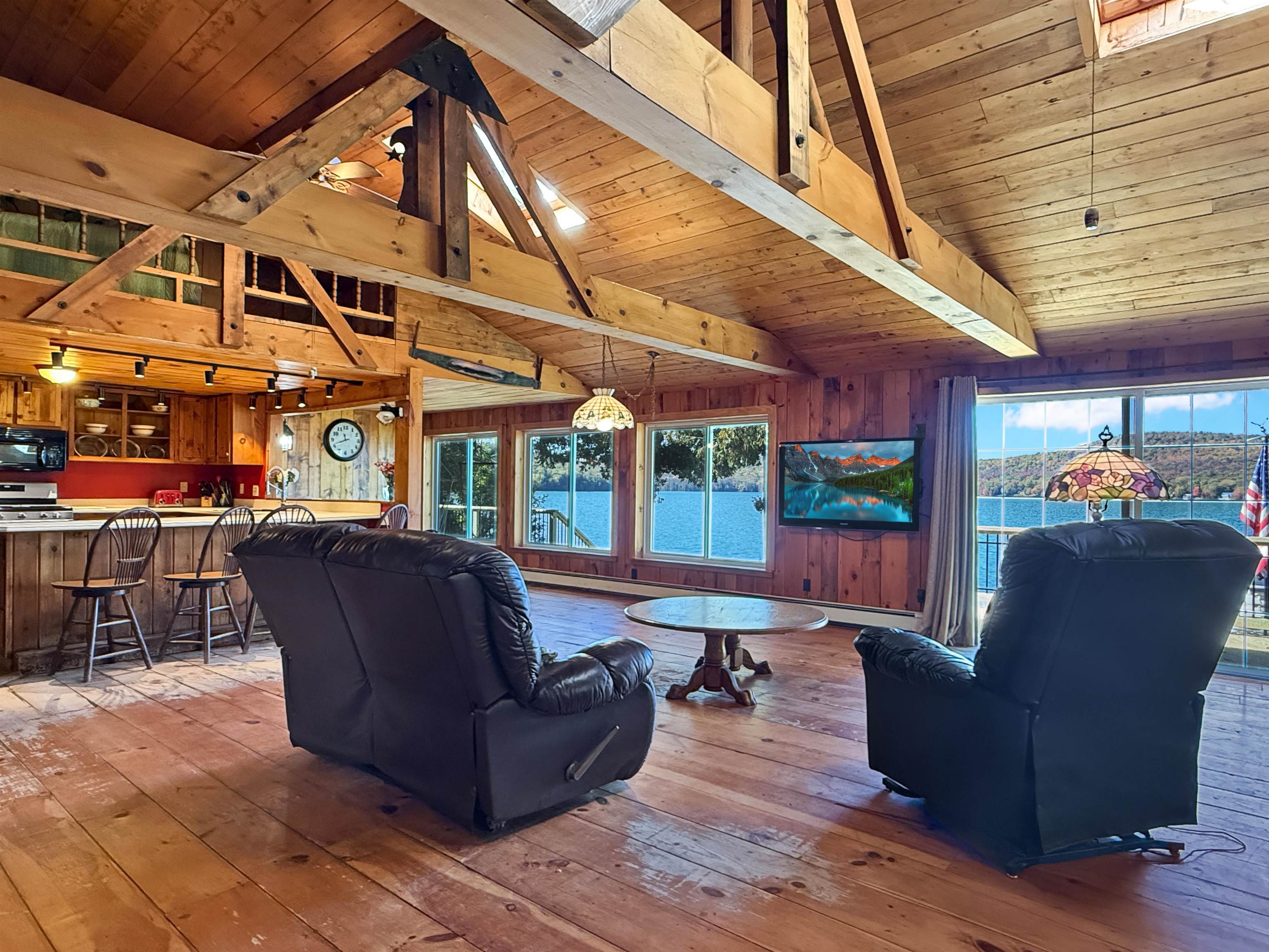 5520 Maidstone Lake Road Property Photo 6