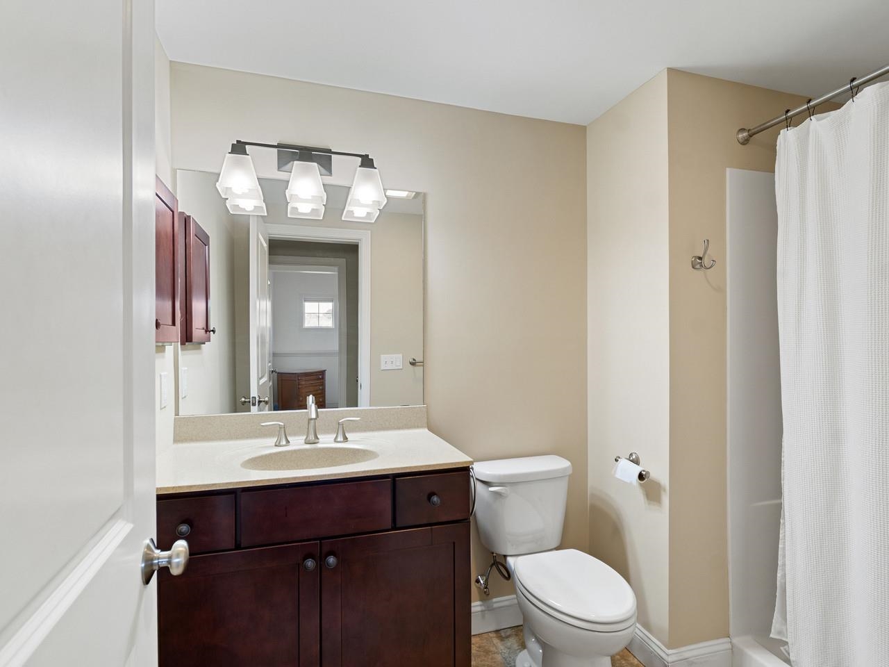 70 Dunmore Lane Property Photo 25