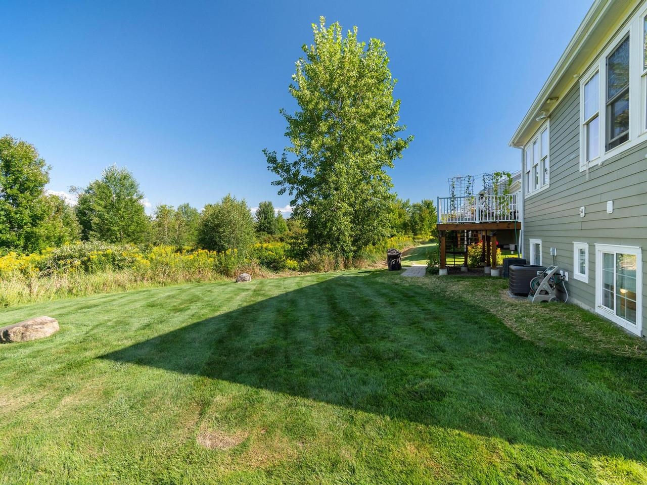 70 Dunmore Lane Property Photo 33