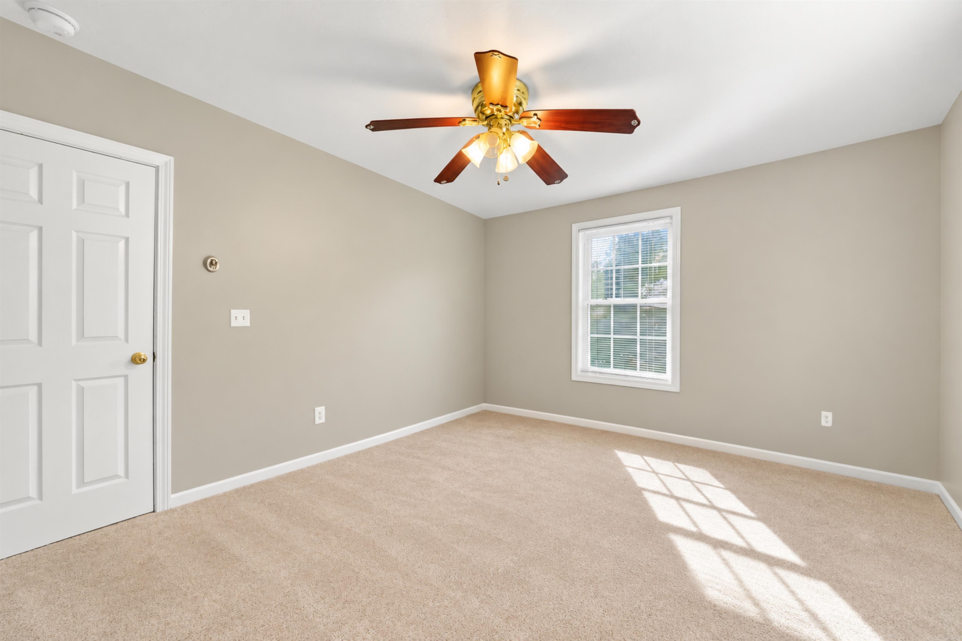 7 Sherwood Forest Drive Property Photo 34