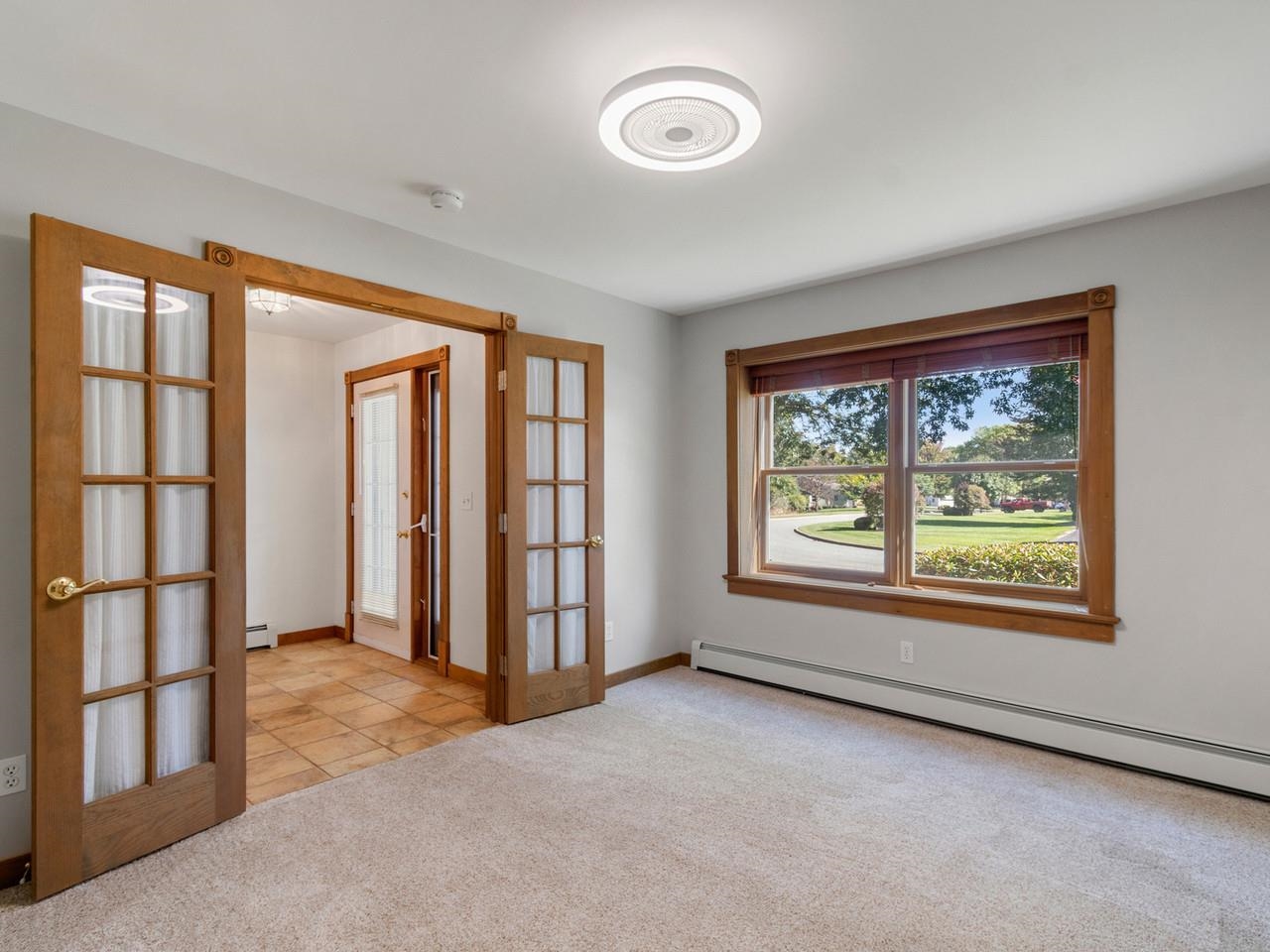 398 Bittersweet Circle Property Photo 10