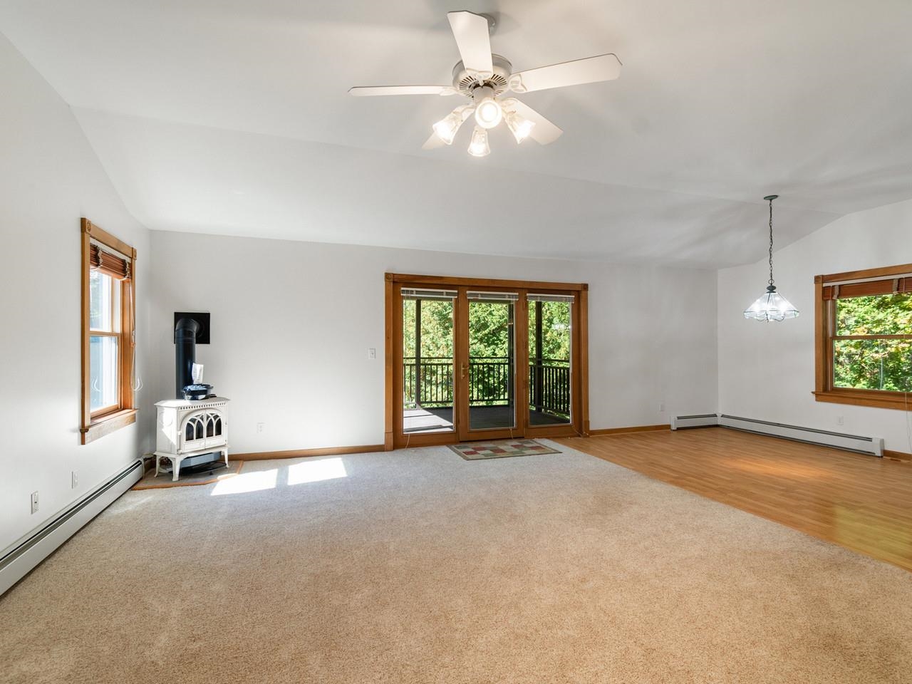 398 Bittersweet Circle Property Photo 15