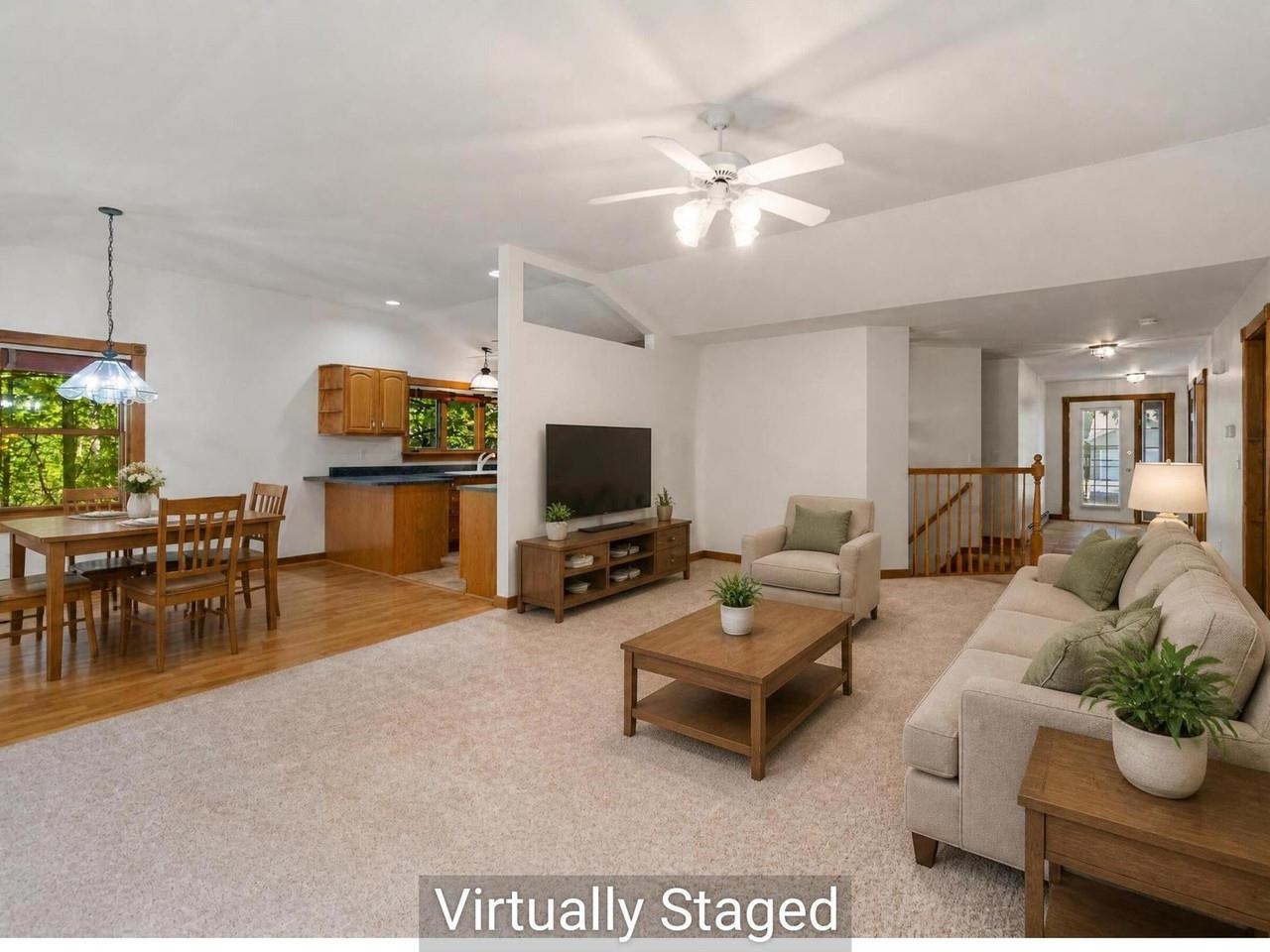 398 Bittersweet Circle Property Photo 16