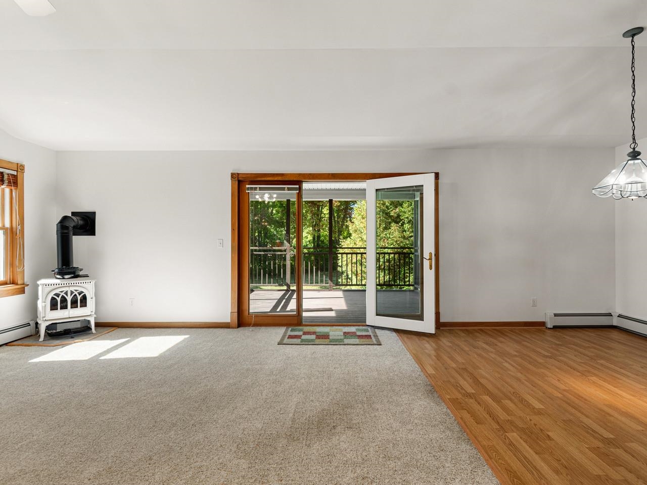 398 Bittersweet Circle Property Photo 18