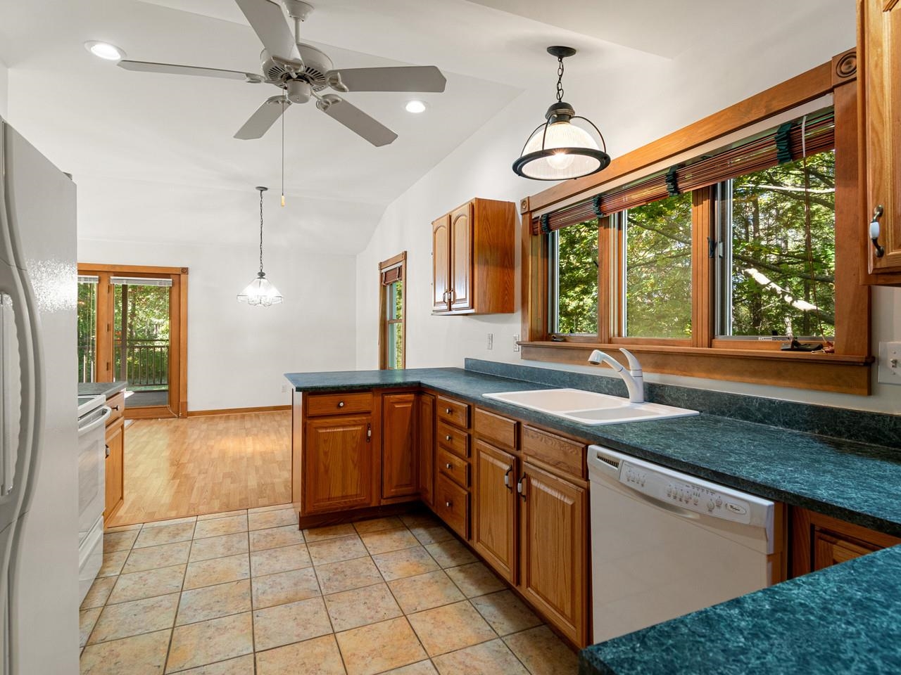 398 Bittersweet Circle Property Photo 34
