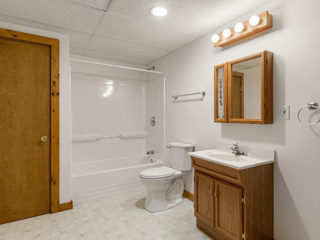398 Bittersweet Circle Property Photo 46