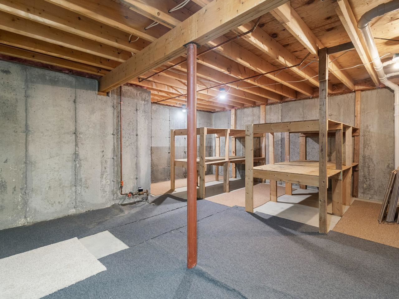 398 Bittersweet Circle Property Photo 47