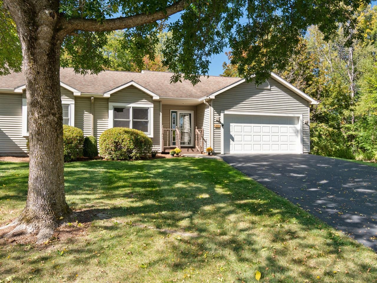 398 Bittersweet Circle Property Photo 48