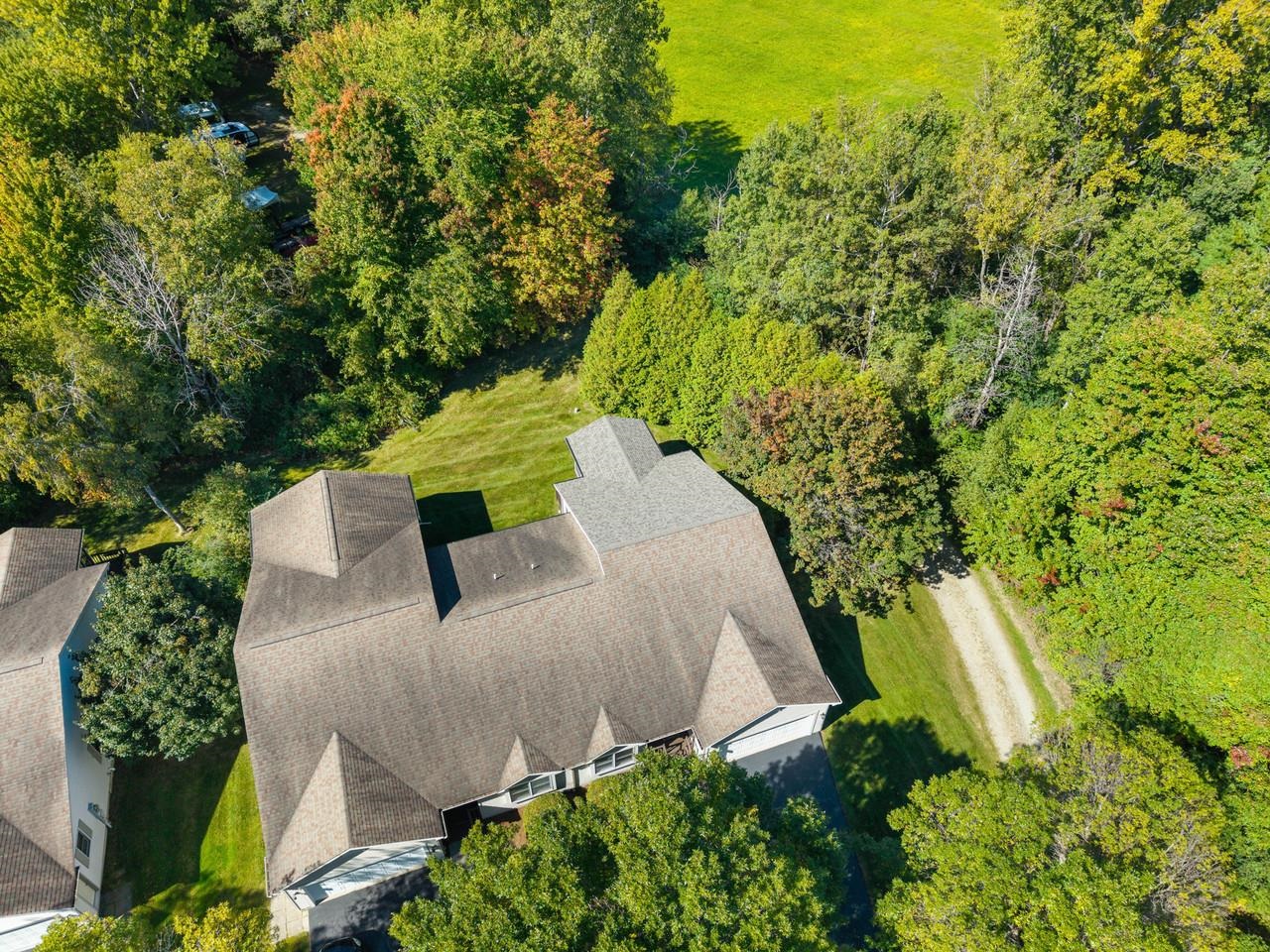 398 Bittersweet Circle Property Photo 49