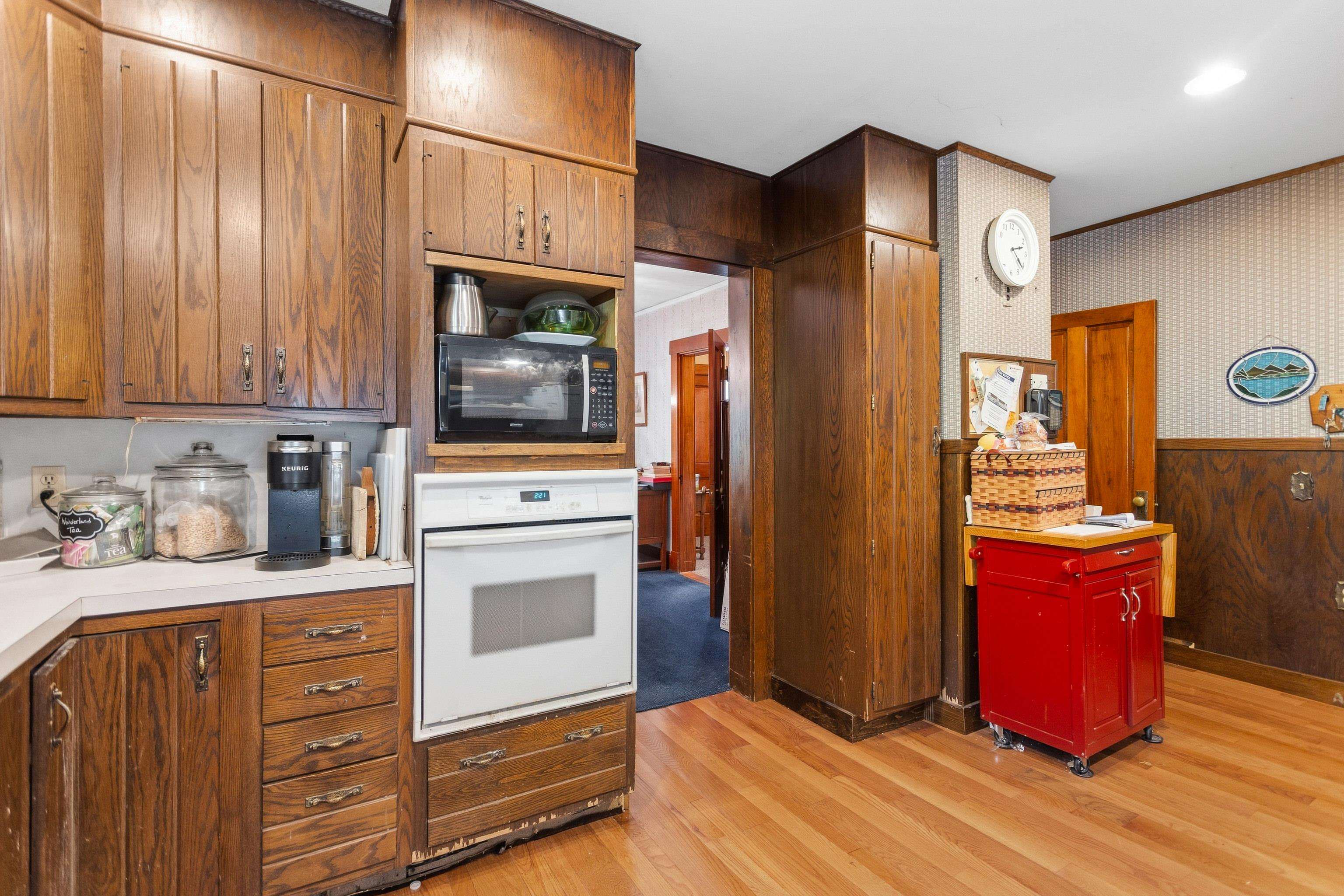 166 Lull Road Property Photo 9