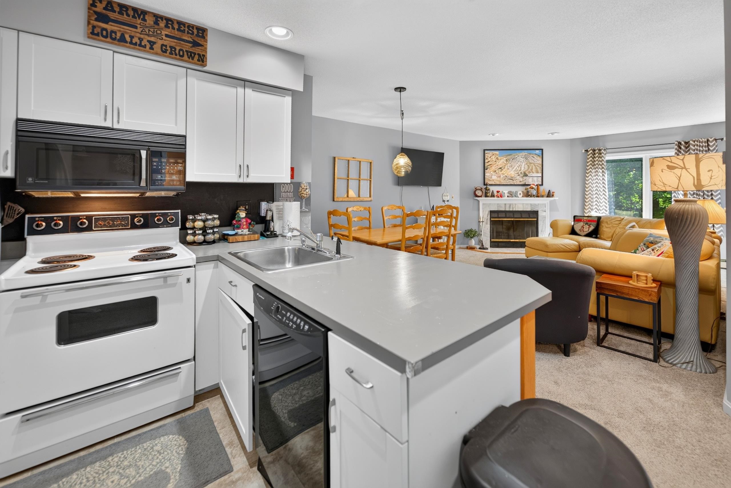8c Deer Creek Property Photo 8