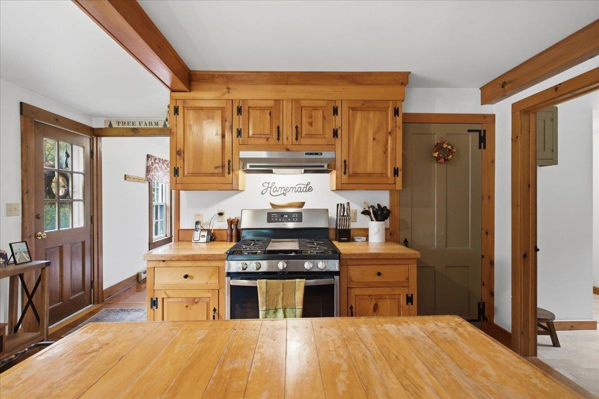 1918 Green Hill Road Property Photo 14