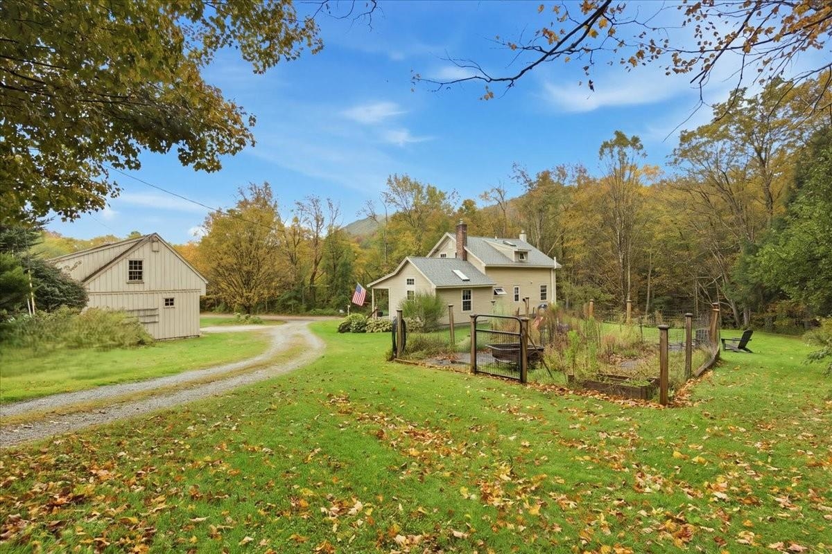 1918 Green Hill Road Property Photo 32