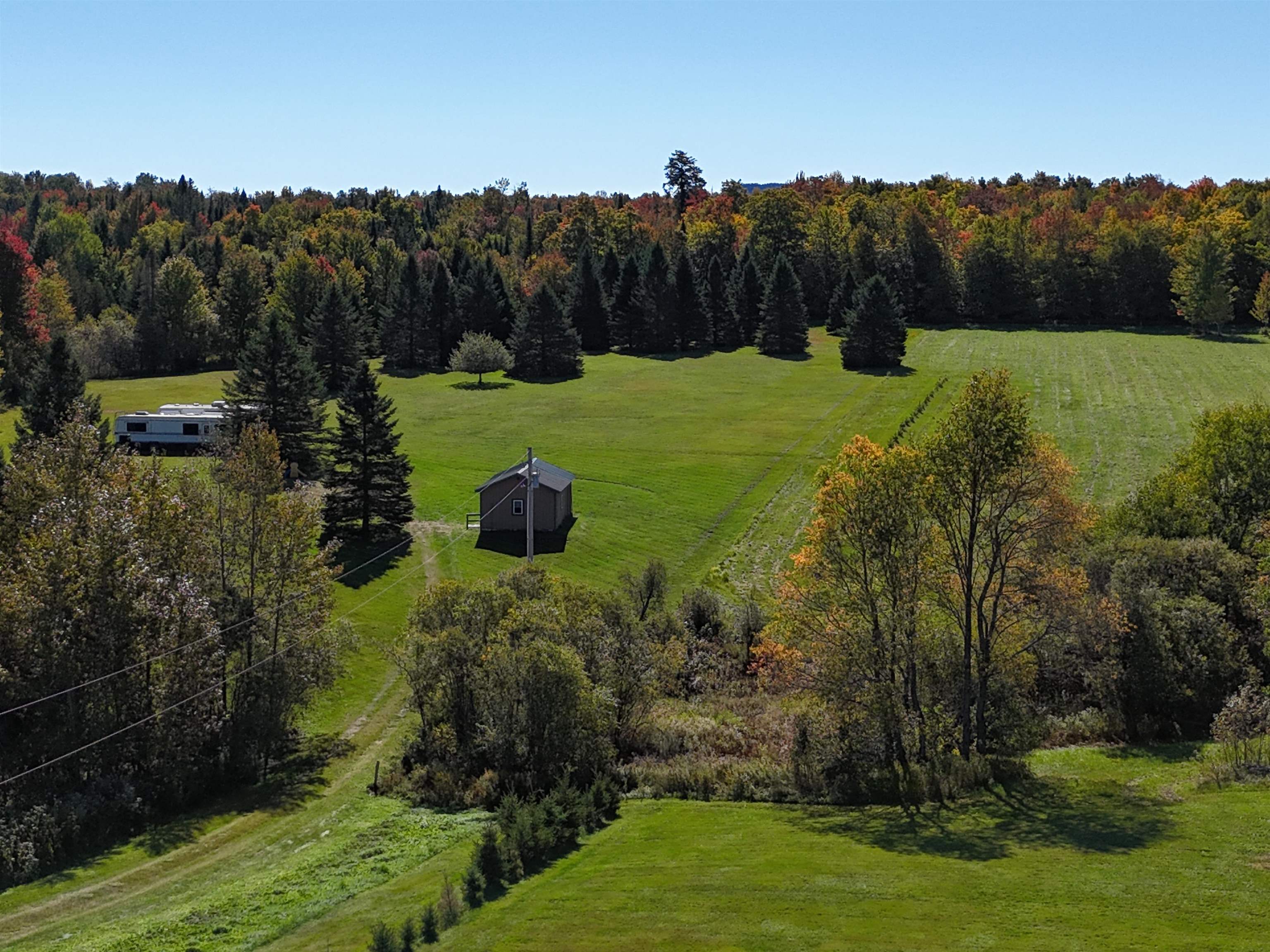 5224 Willoughby Lake Road Property Photo 1